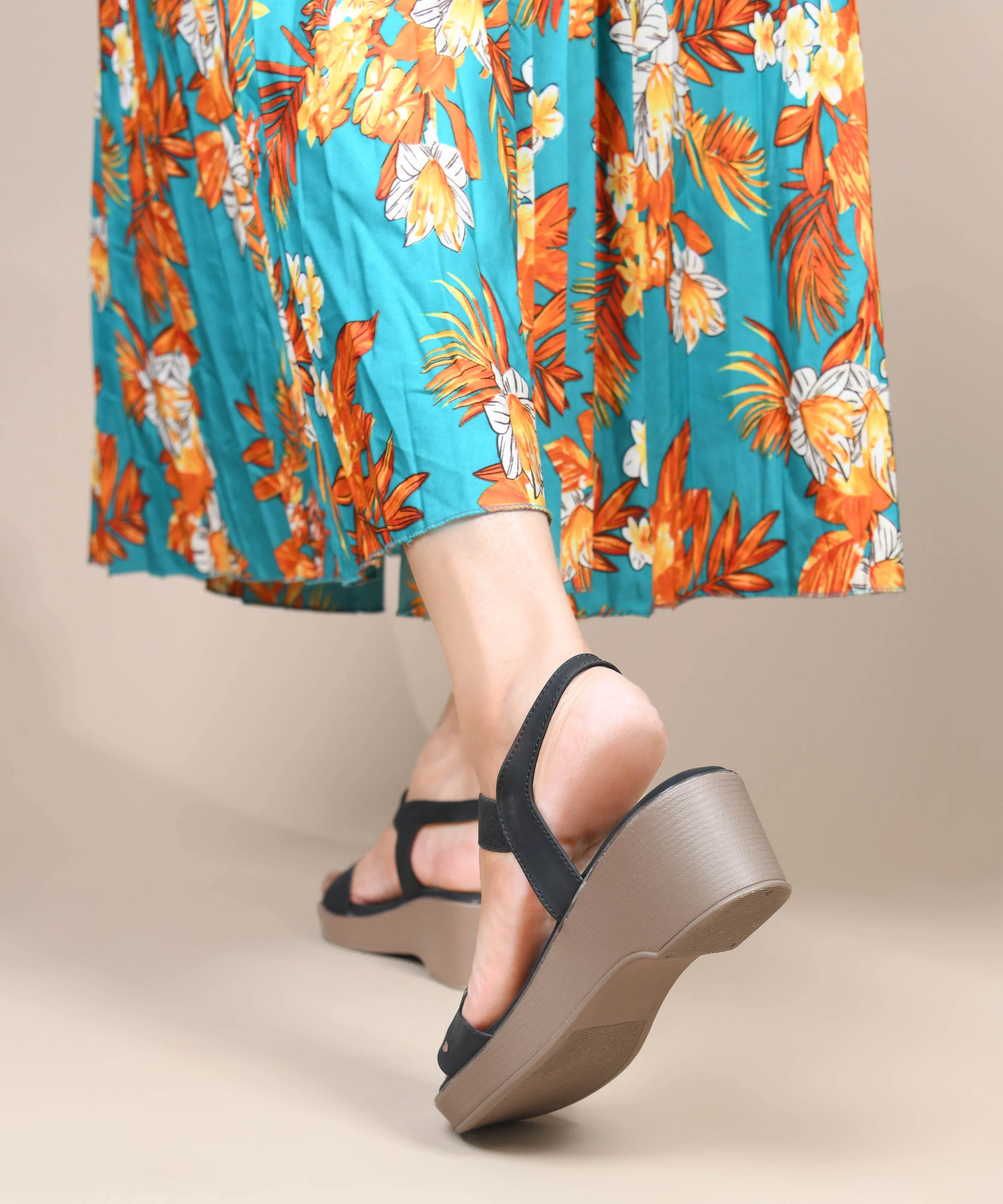 Adjustable Ankle Strap Wedge Sandals - Image 4