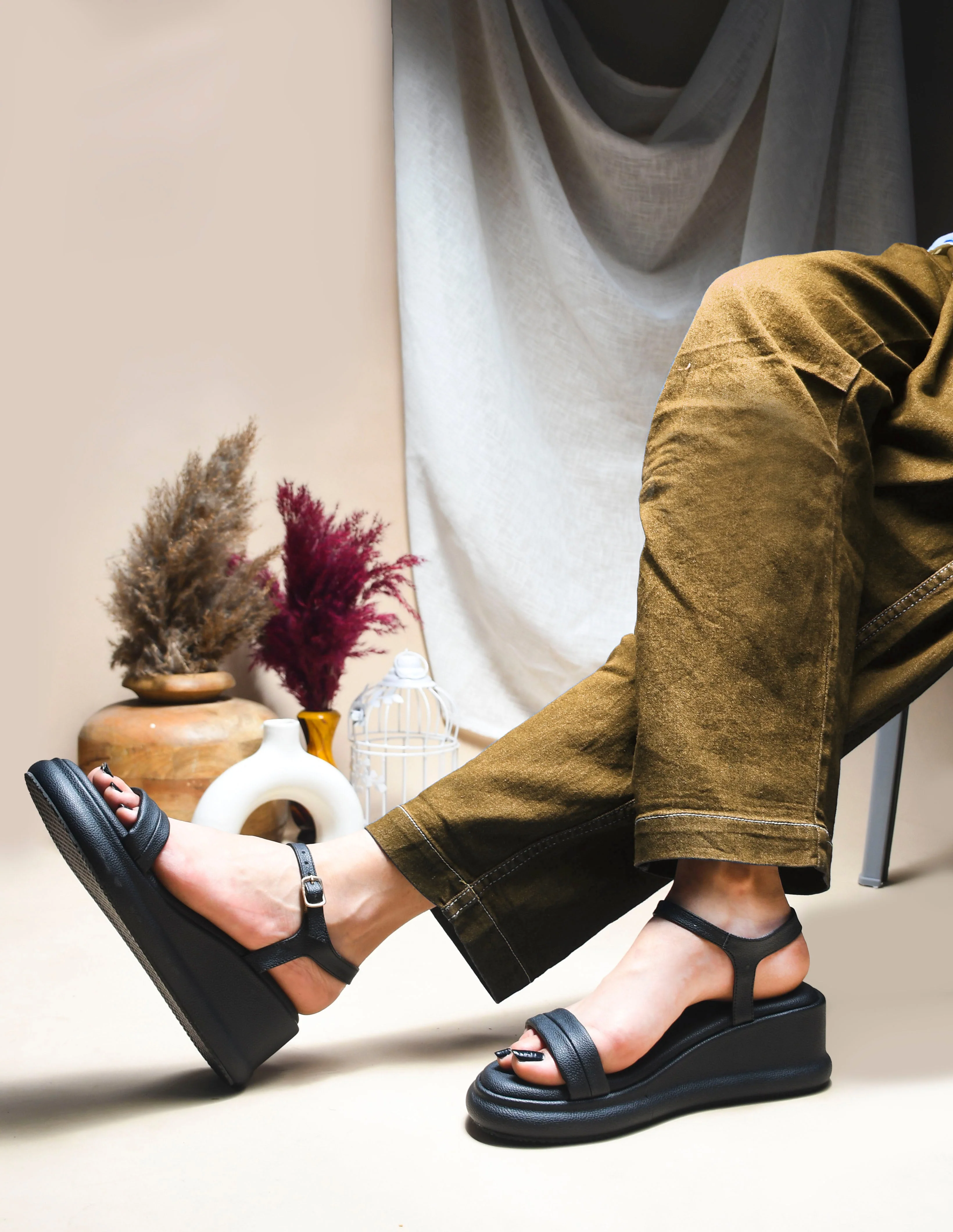 JM Looks Platform Wedge Sandals - Image 3