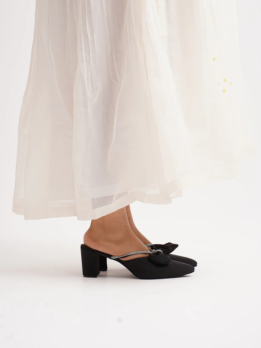 Block Heel Mules with Bow Embellishment - Image 4