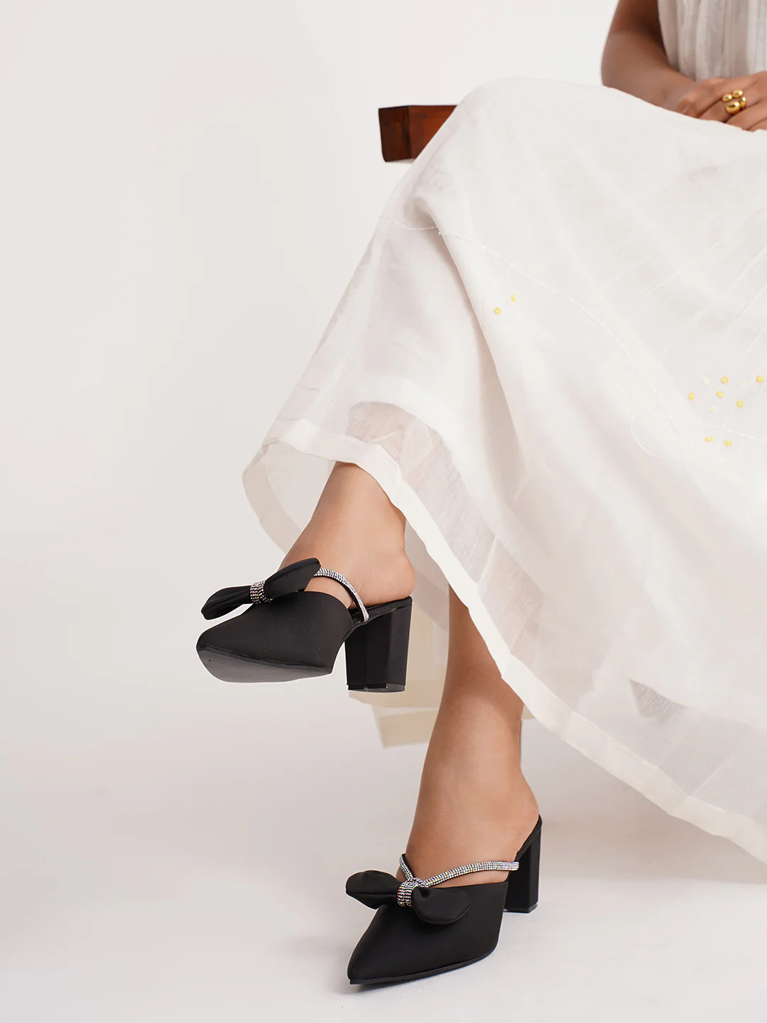 Block Heel Mules with Bow Embellishment - Image 5