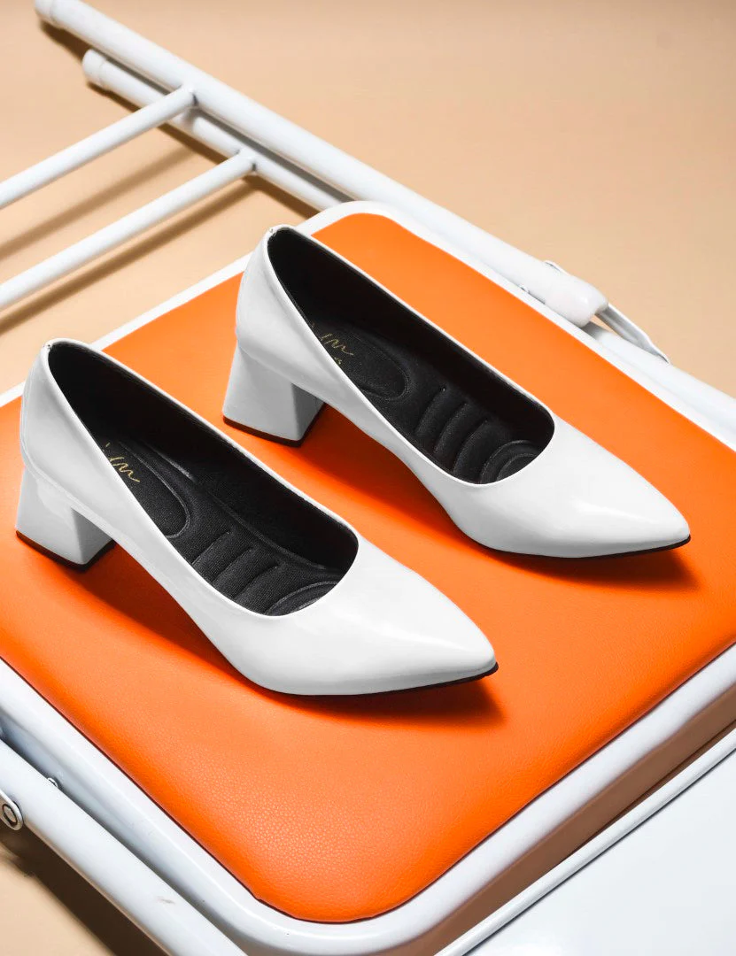 Jm Looks Elegant Pointed Toe Block Heel Pumps - Image 15