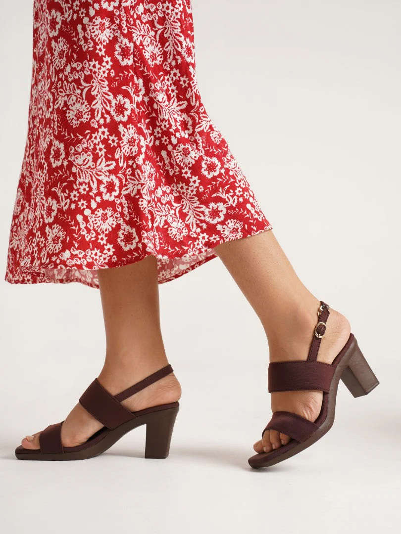 Block Heel Sandals with Broad Straps and Slingback Design - Image 8