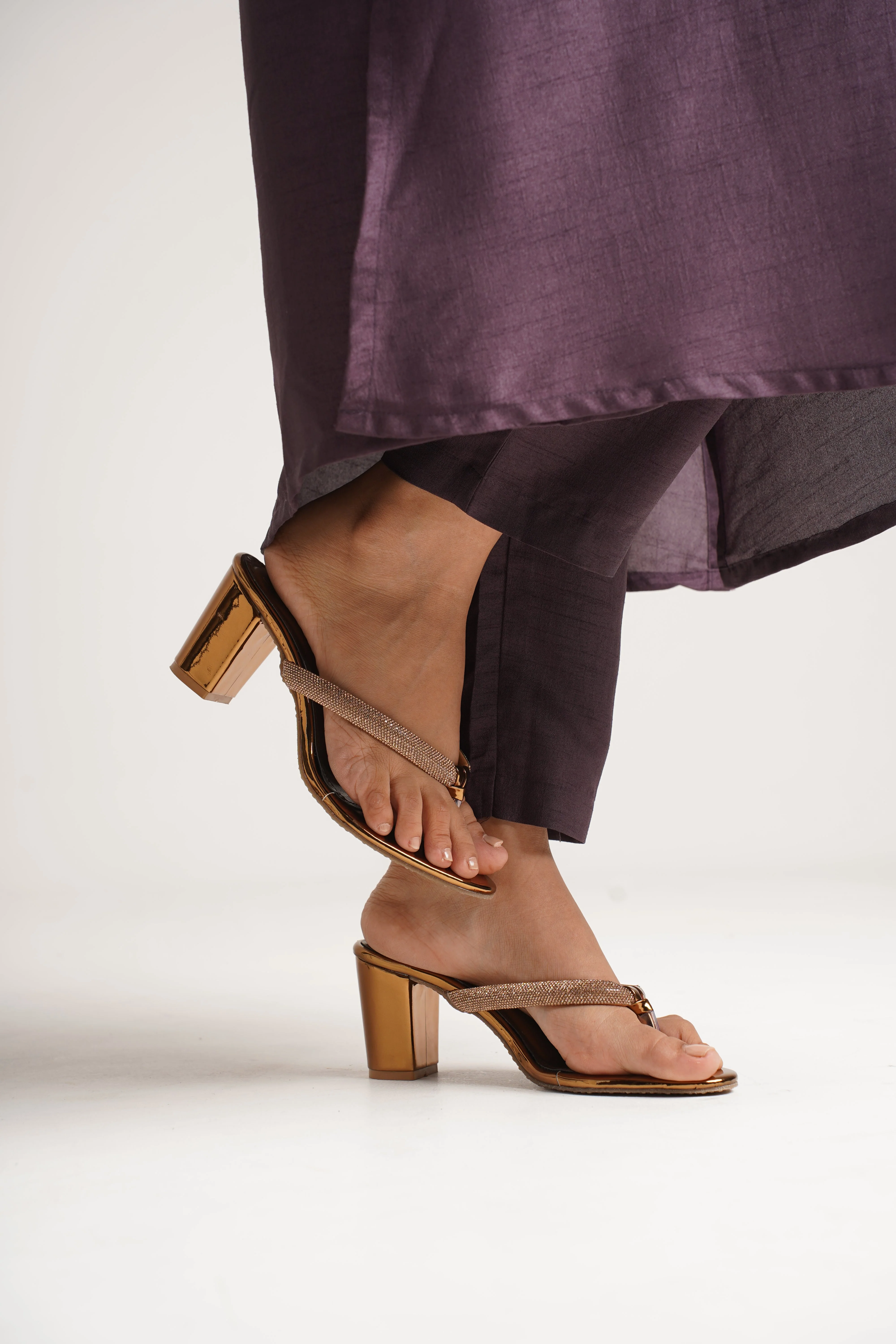 Jm Looks Embellished Thong Block Heel Sandals - Image 6