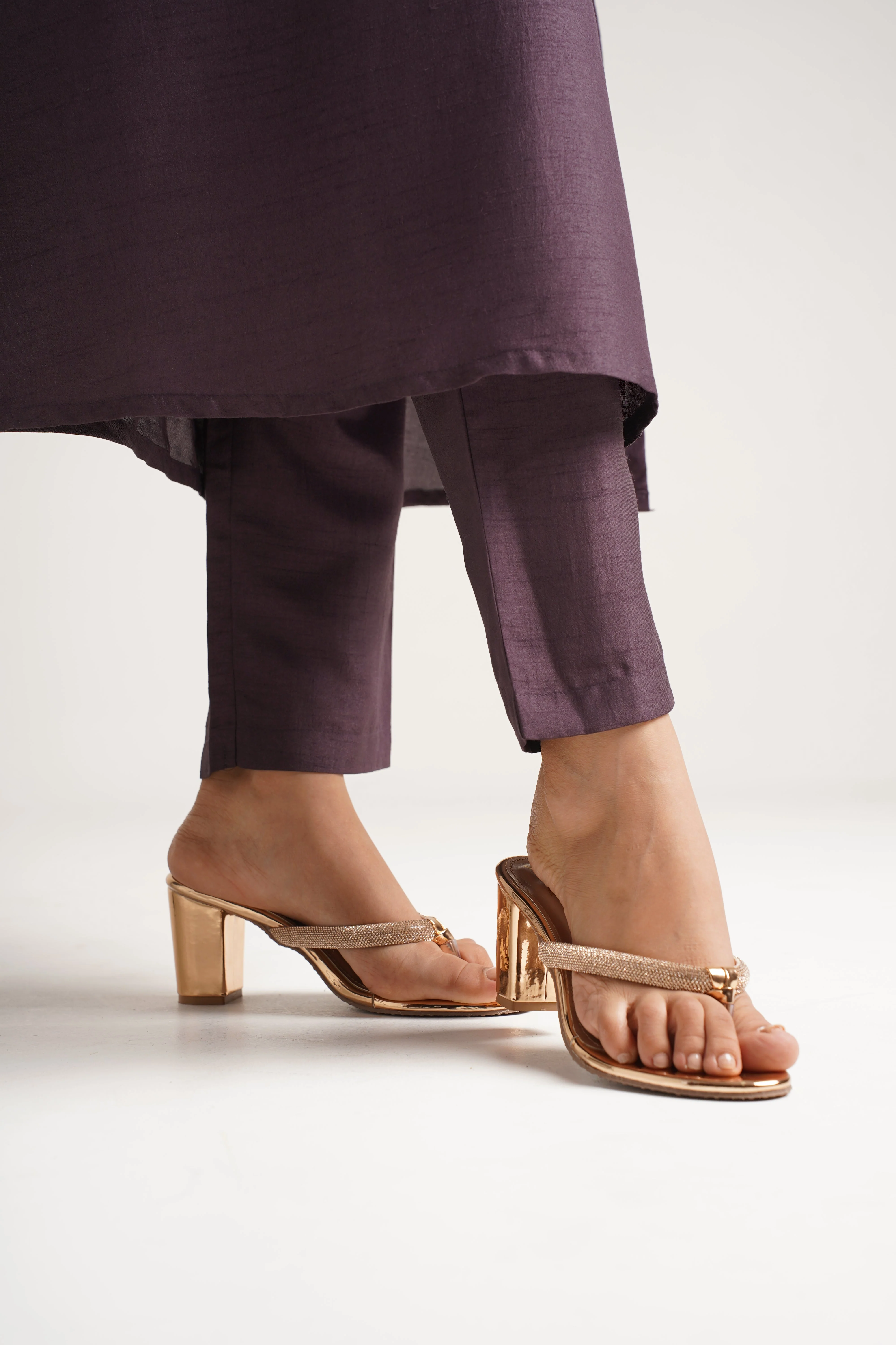 Jm Looks Embellished Thong Block Heel Sandals - Image 8