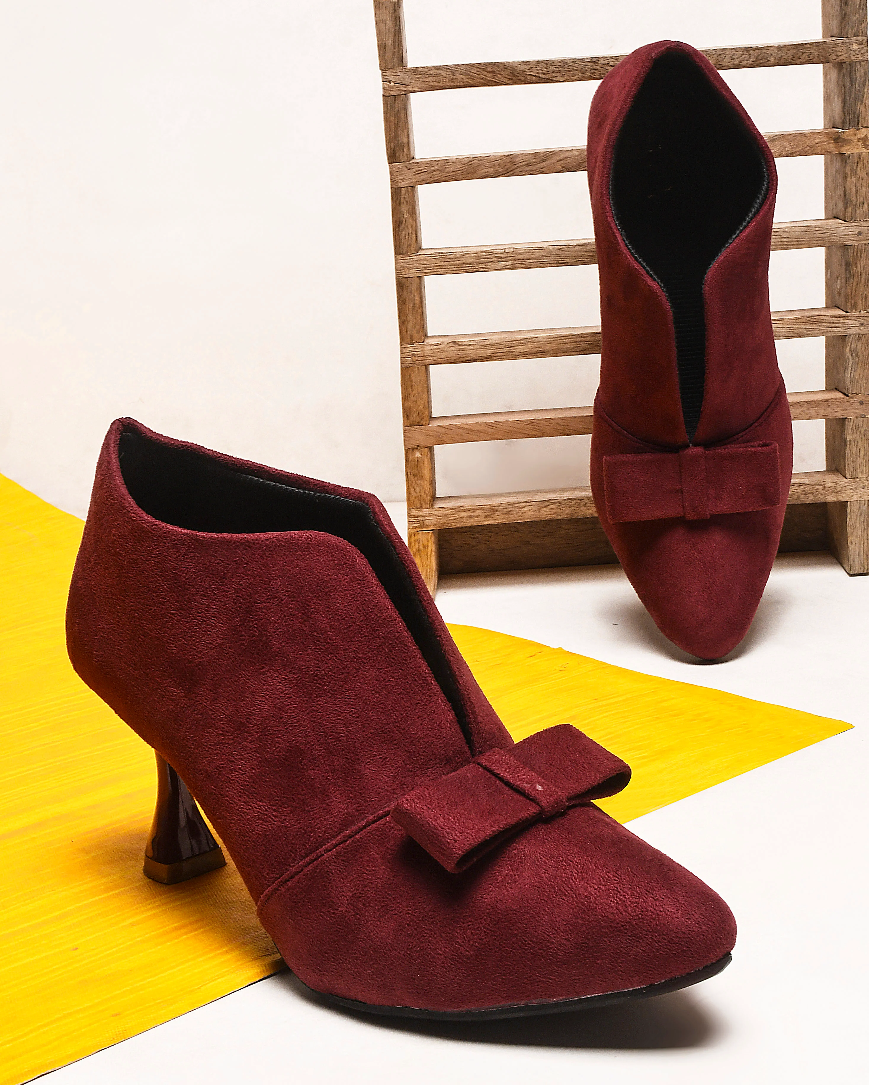 Jm Looks Women's Bow Detail V-Cut Heels - Image 14