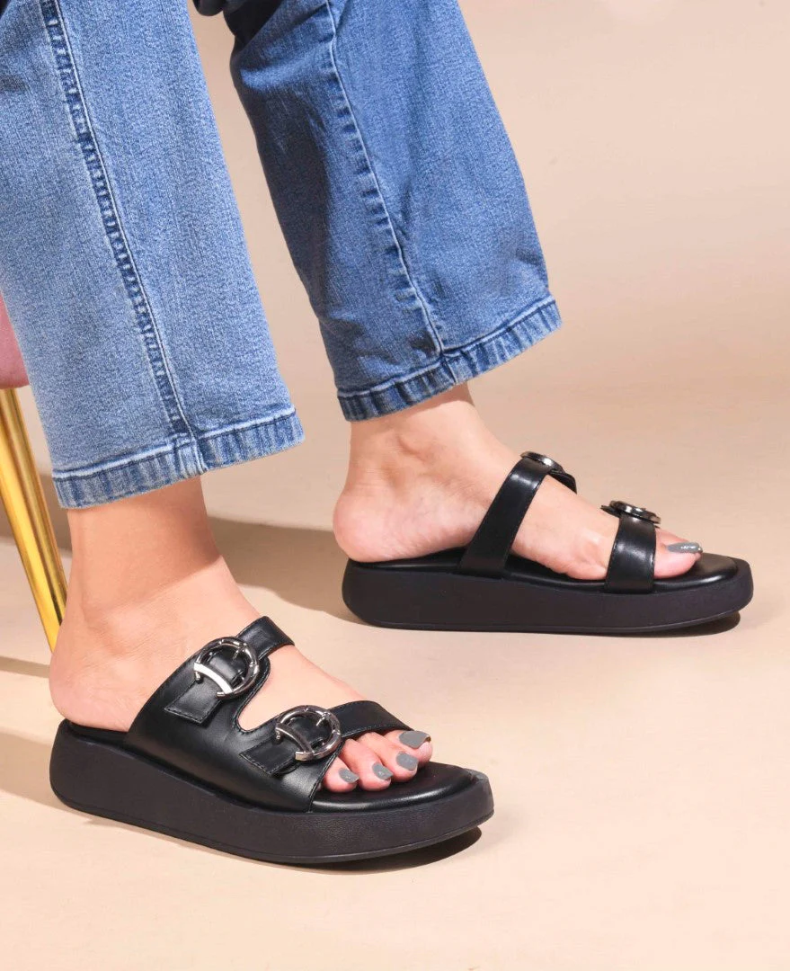 JM Looks Adjustable Buckle Platform Slides - Image 3