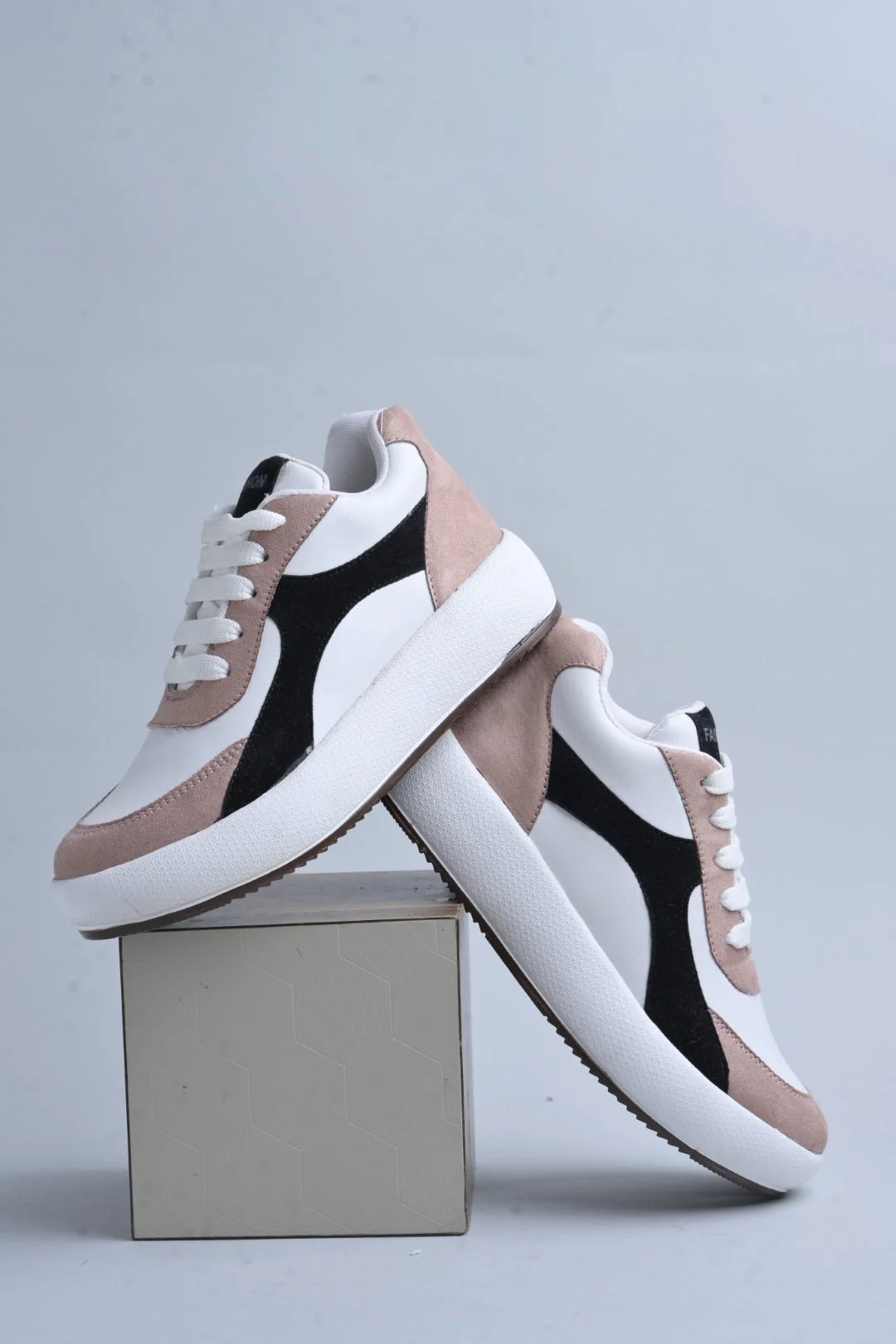 Jm Looks Modern Panel Platform Sneakers - Image 4