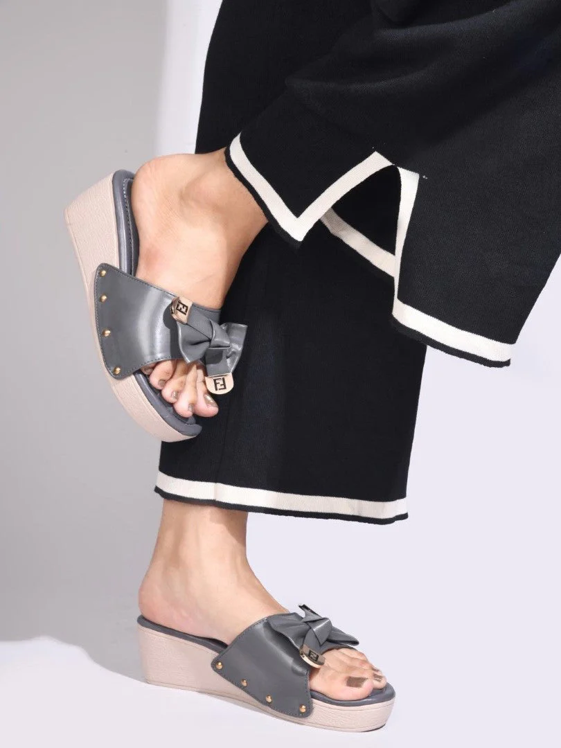 JM Looks Women's Bow Detail Platform Wedges - Image 2