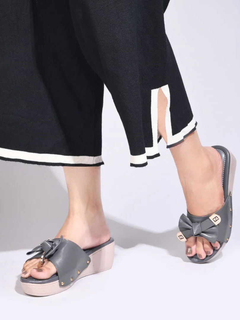 JM Looks Women's Bow Detail Platform Wedges - Image 3