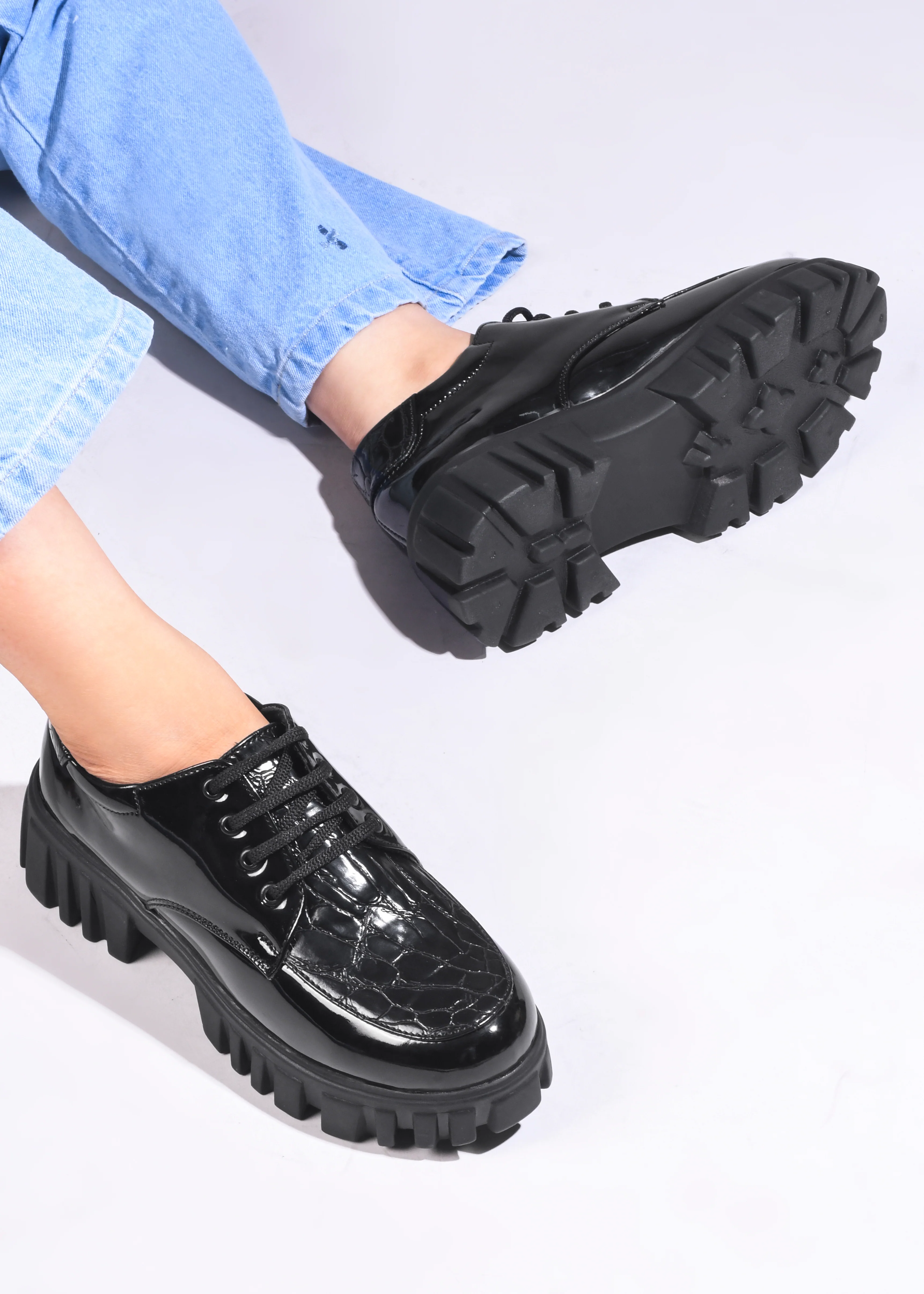 Jm Looks Women's Lug Sole Lace-Up Derbies - Image 10