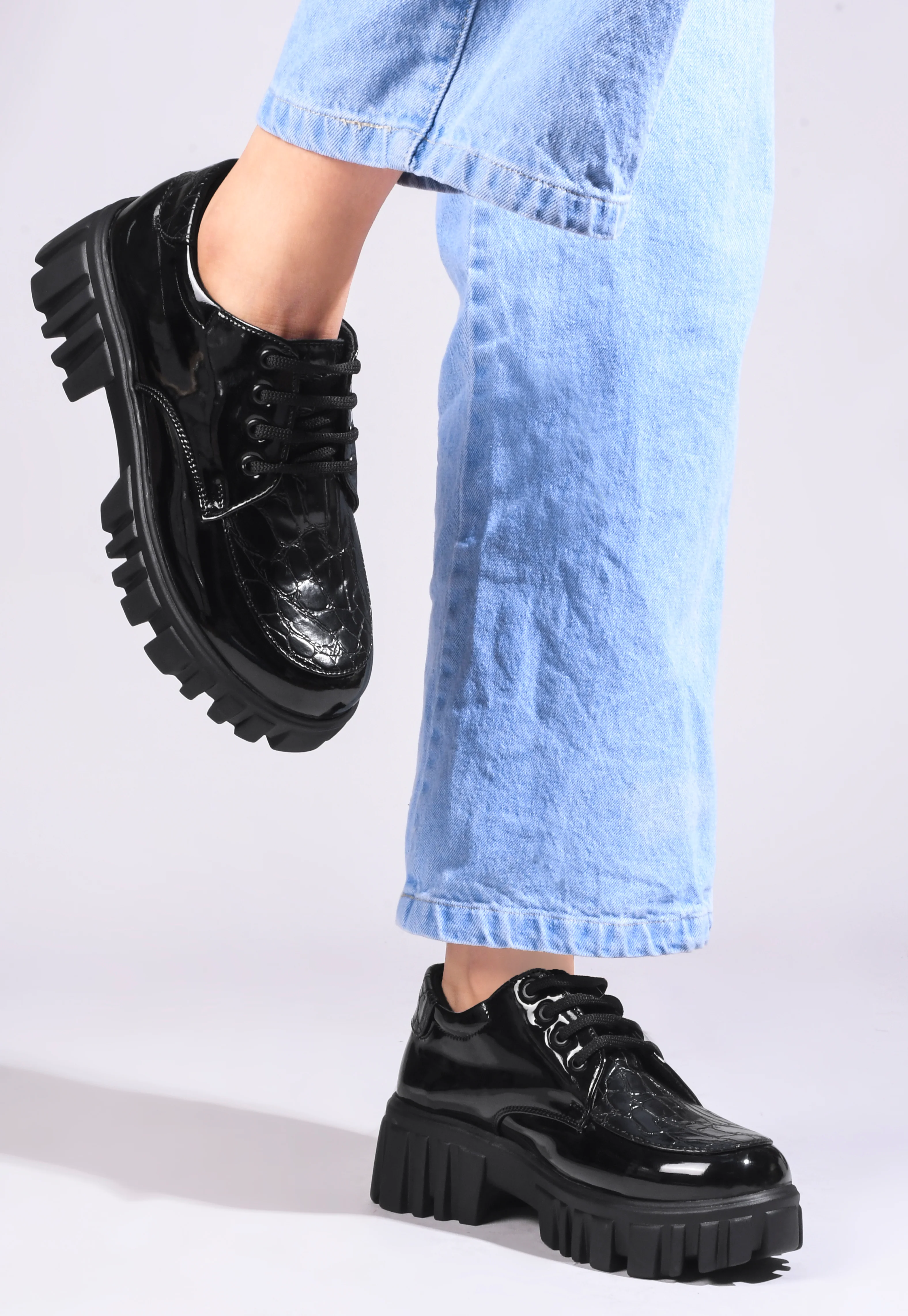 Jm Looks Women's Lug Sole Lace-Up Derbies - Image 9