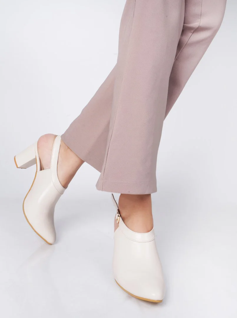 Chunky Heeled Sandal with Ankle Strap - Image 3