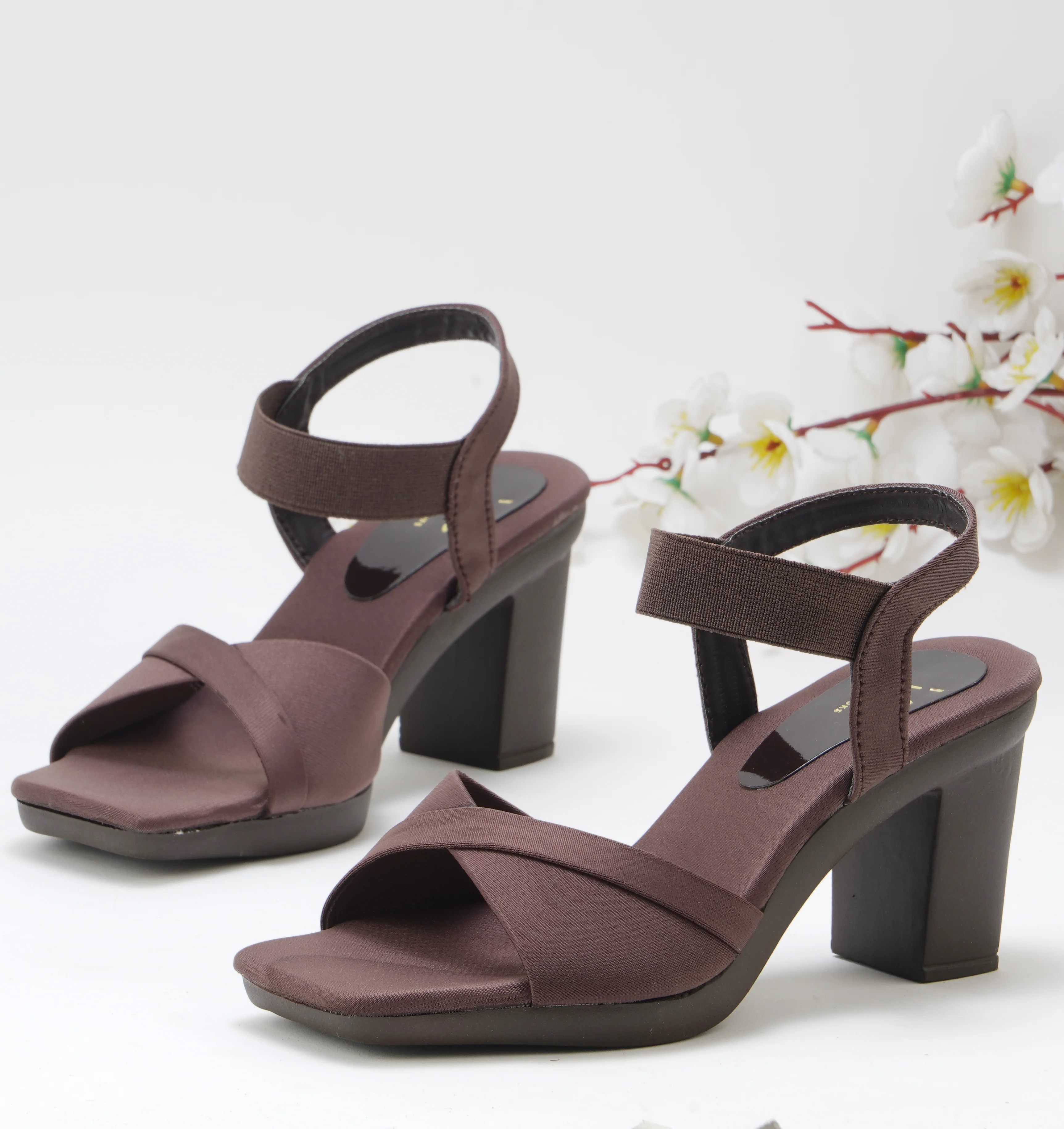 Chunky Sandals with Ankle Strap - Image 6