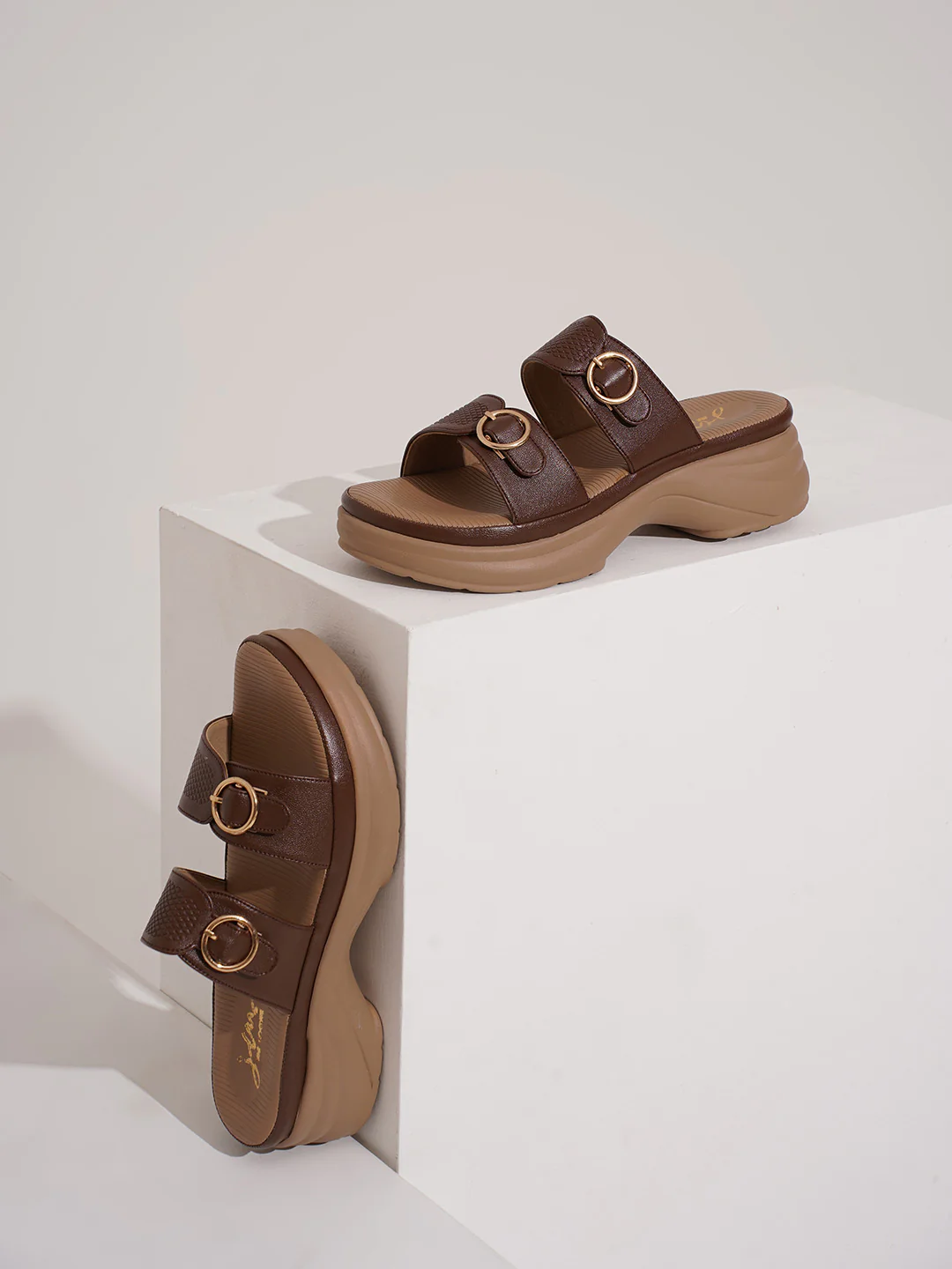 Chunky Sole Buckled Slide Sandals with Cushioned Footbed - Image 19