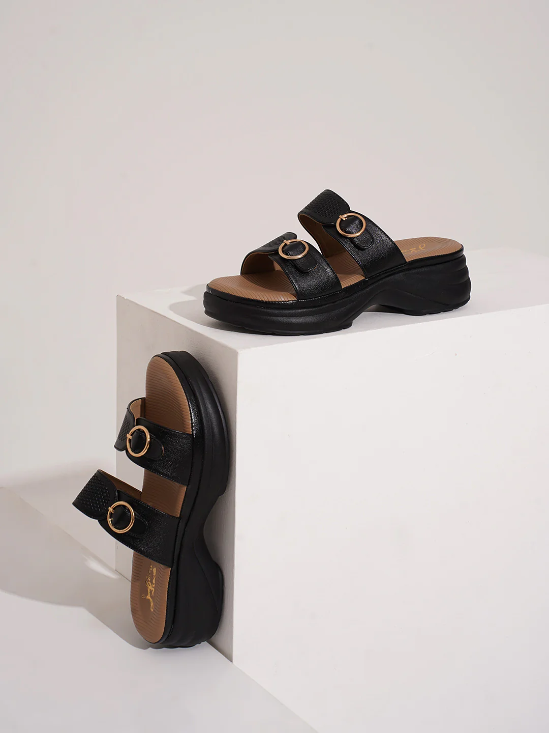 Chunky Sole Buckled Slide Sandals with Cushioned Footbed - Image 8