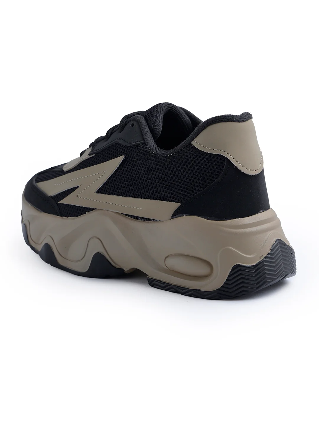 Chunky sole mesh sneakers with bold design - Image 18