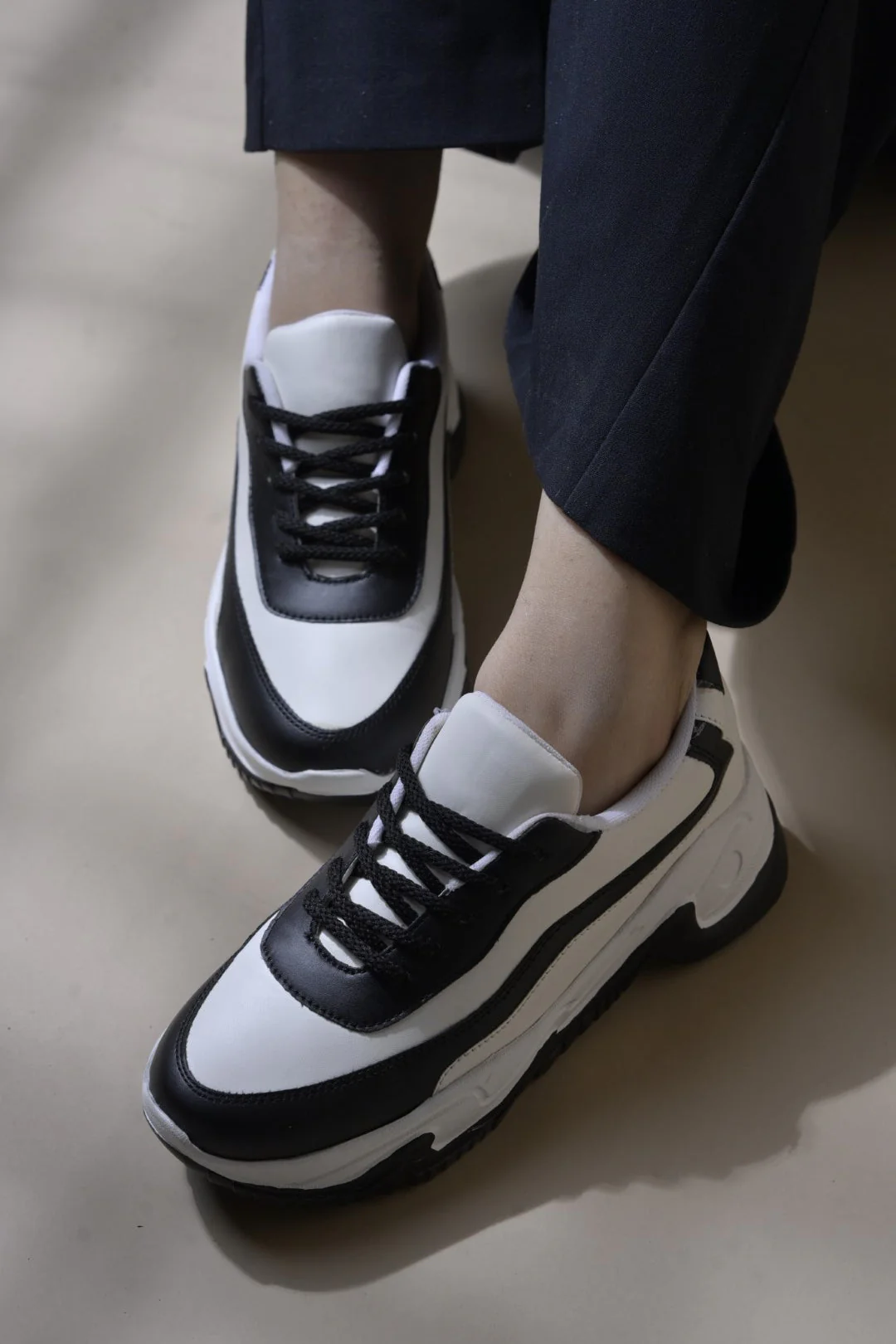 Jm Looks Sporty Contrast Panel Sneakers - Image 10
