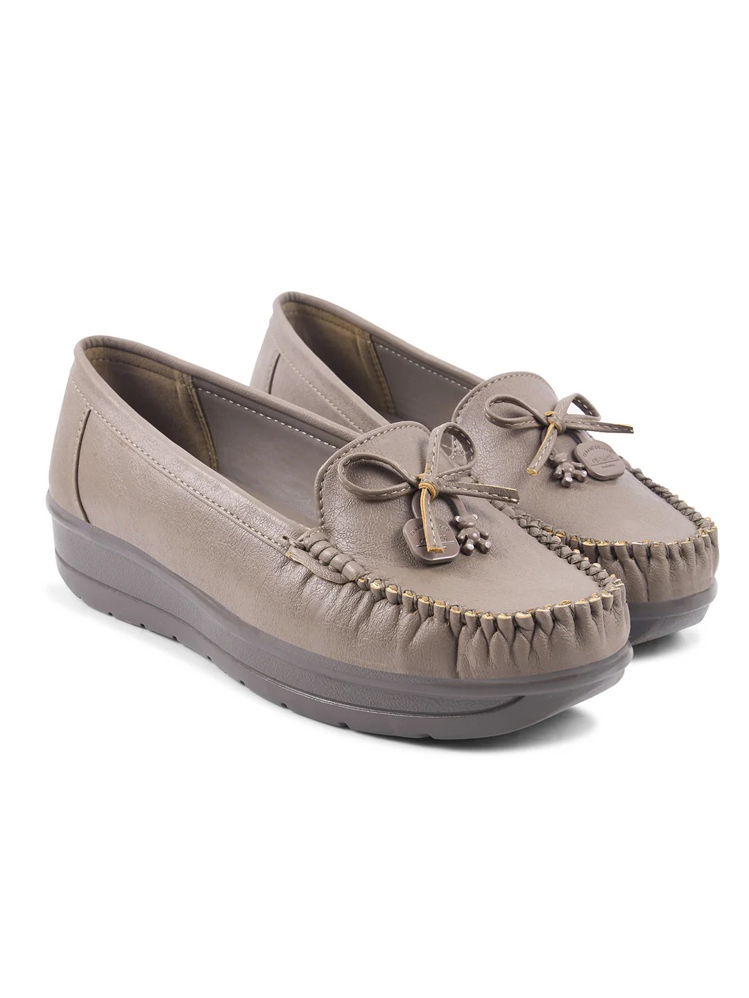 JM LOOKS Classic Moc Toe Loafer with Tassel Accent - Image 11