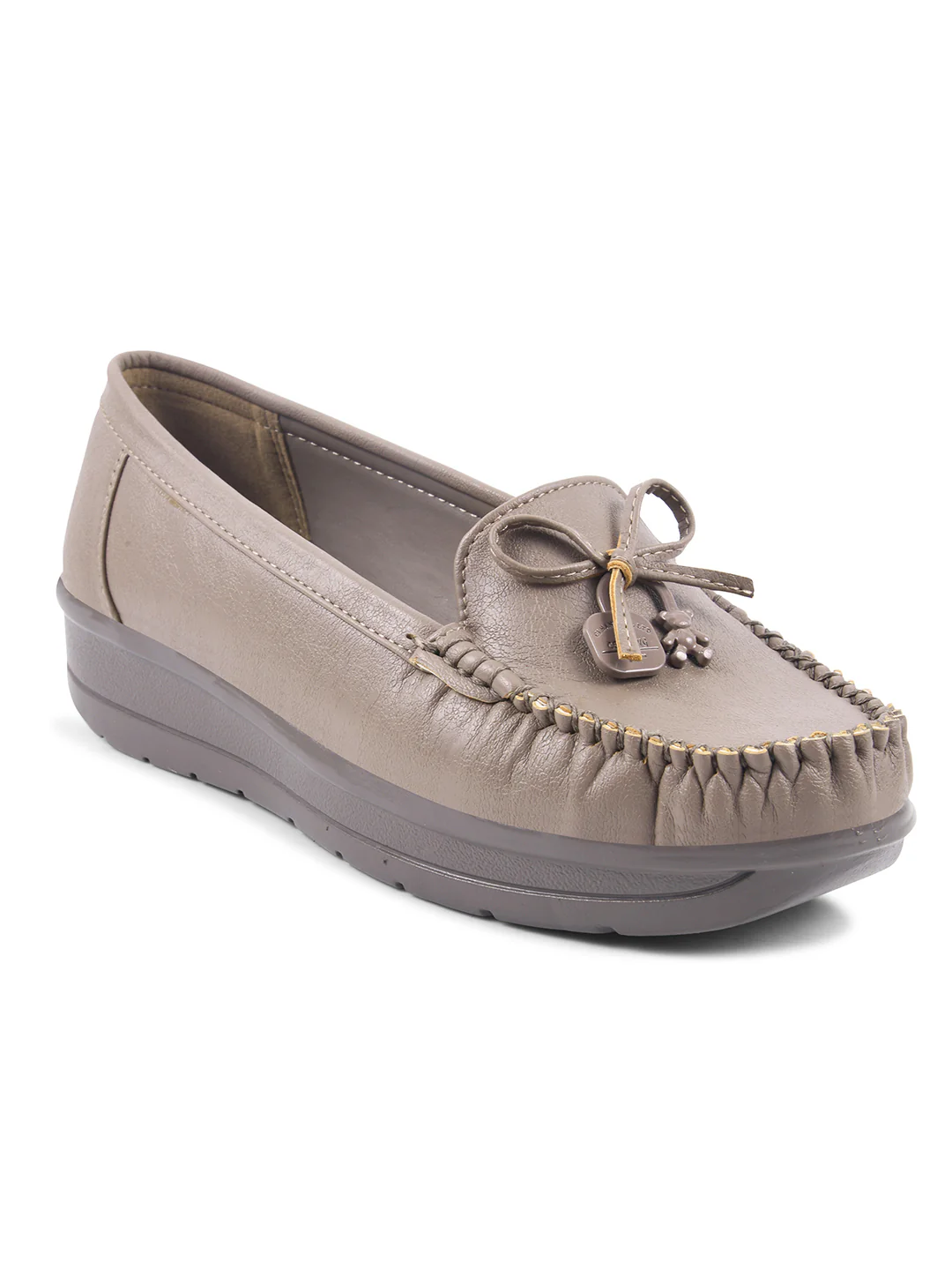 JM LOOKS Classic Moc Toe Loafer with Tassel Accent - Image 12
