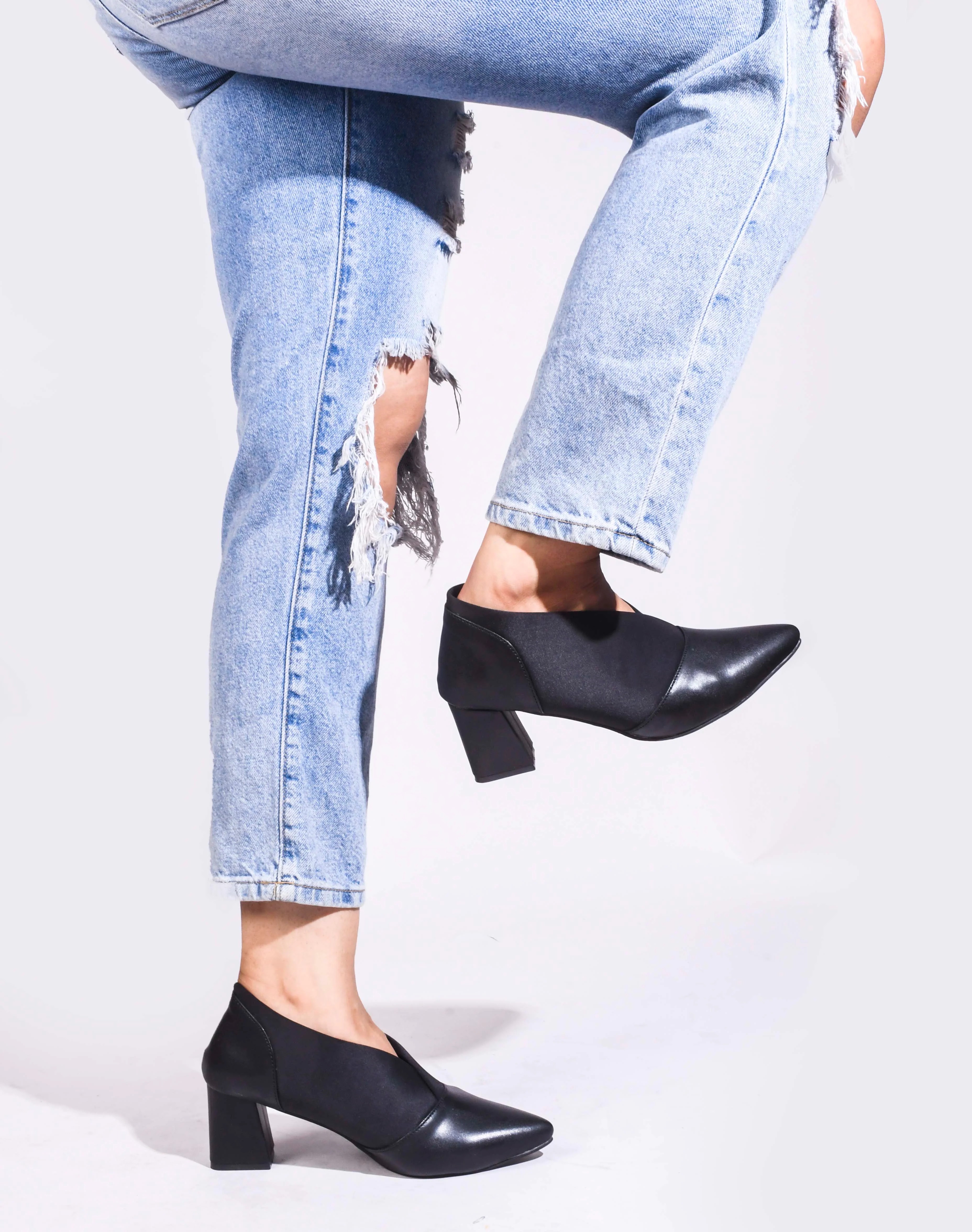 Jm Looks Women's Pointed Toe Block Heel Shoes