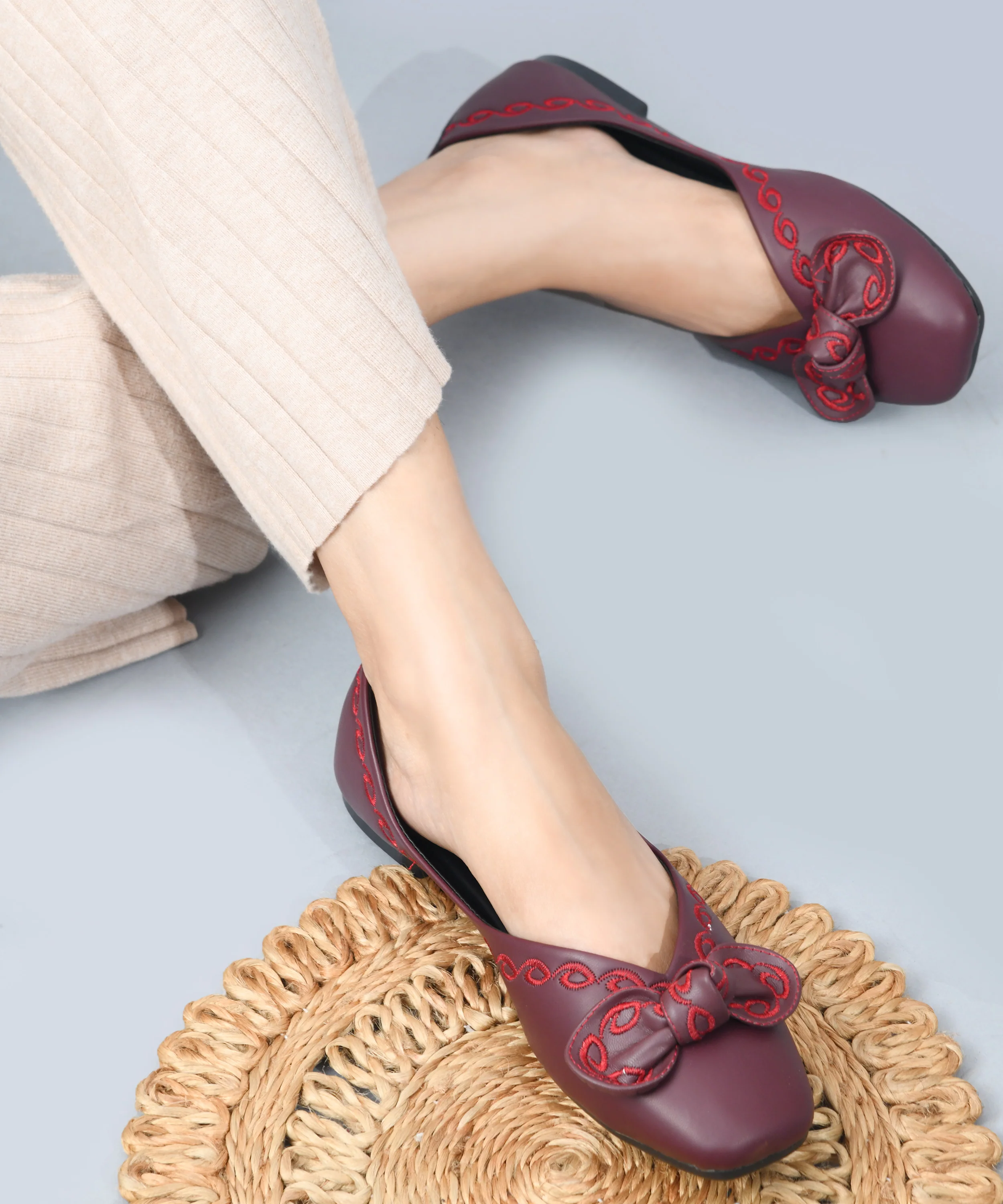 Closed-Toe Ballerina Flats with Bow Detail - Image 16