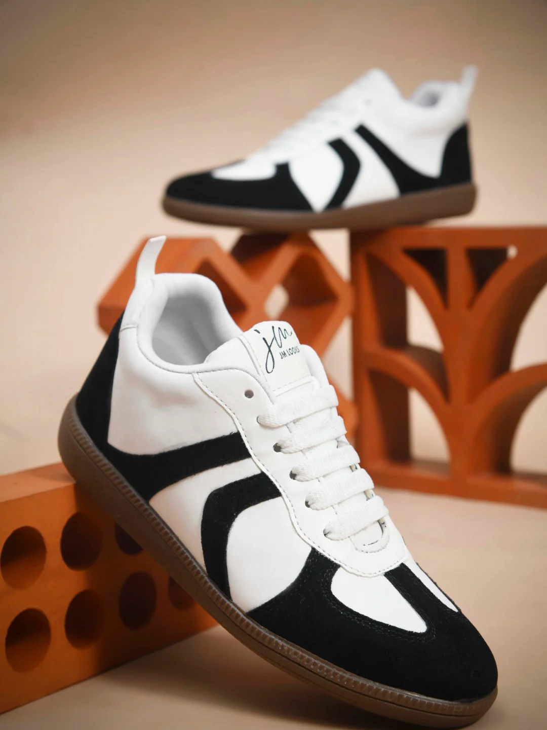 Colorblock Suede Trainer Sneaker - Image 3