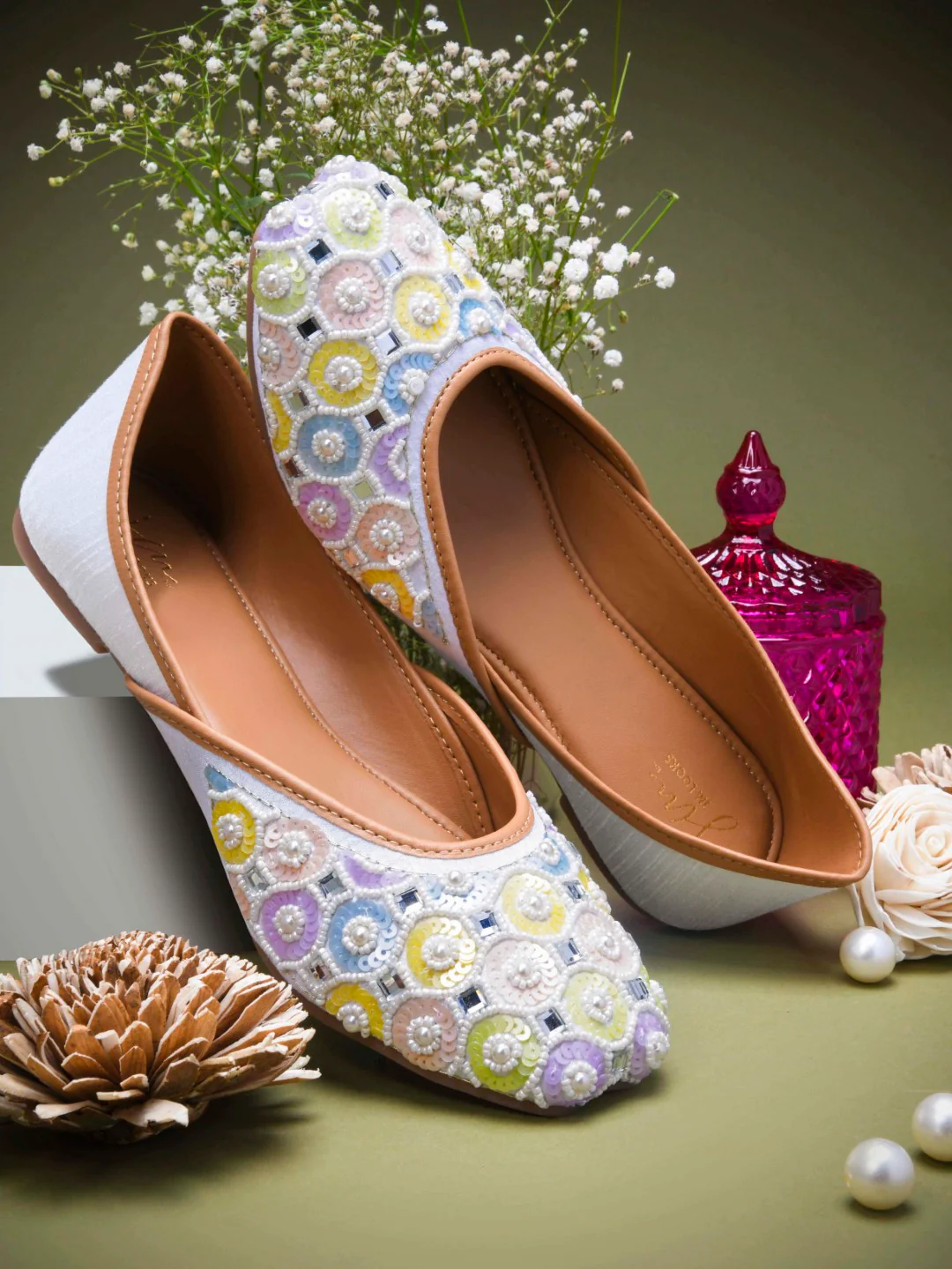 Colorful Handcrafted Traditional Jutti Flats with Soft Sole - Image 2