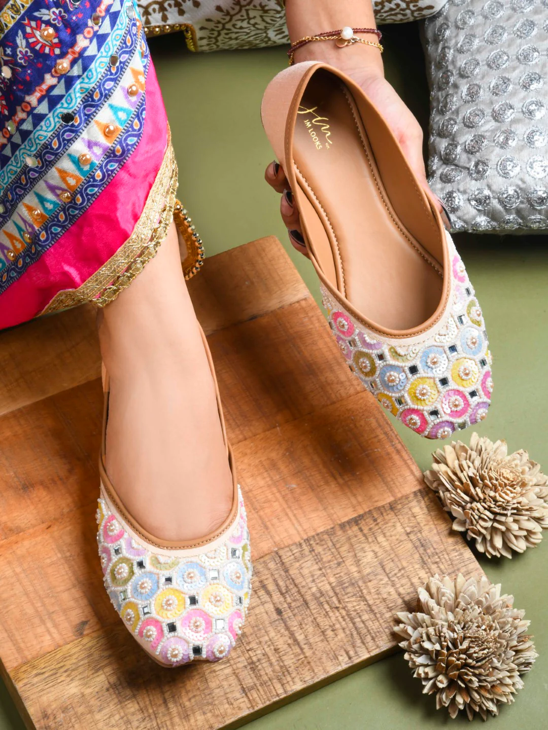 Colorful Handcrafted Traditional Jutti Flats with Soft Sole - Image 8