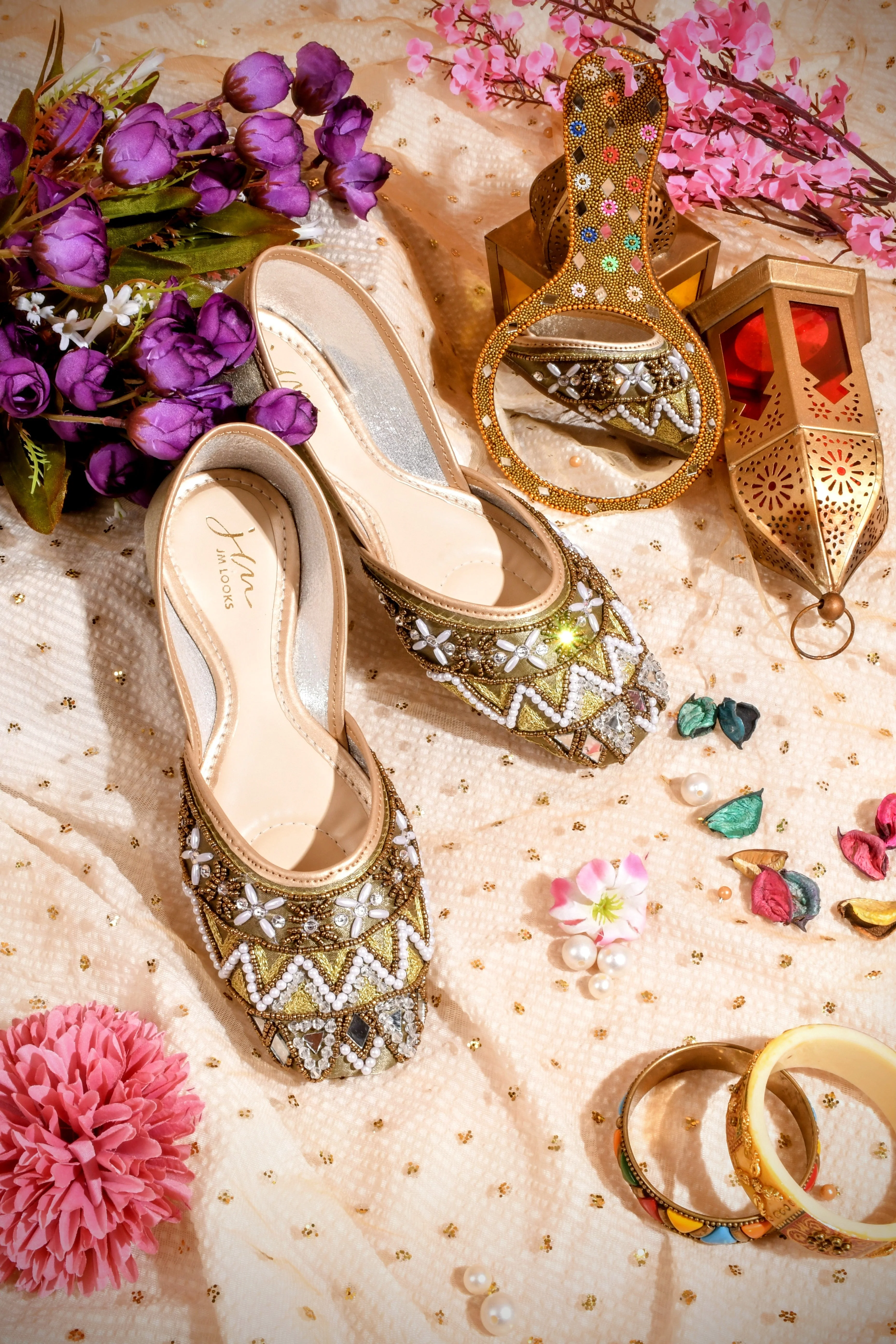 Jm Looks Embellished Traditional Juttis for Women