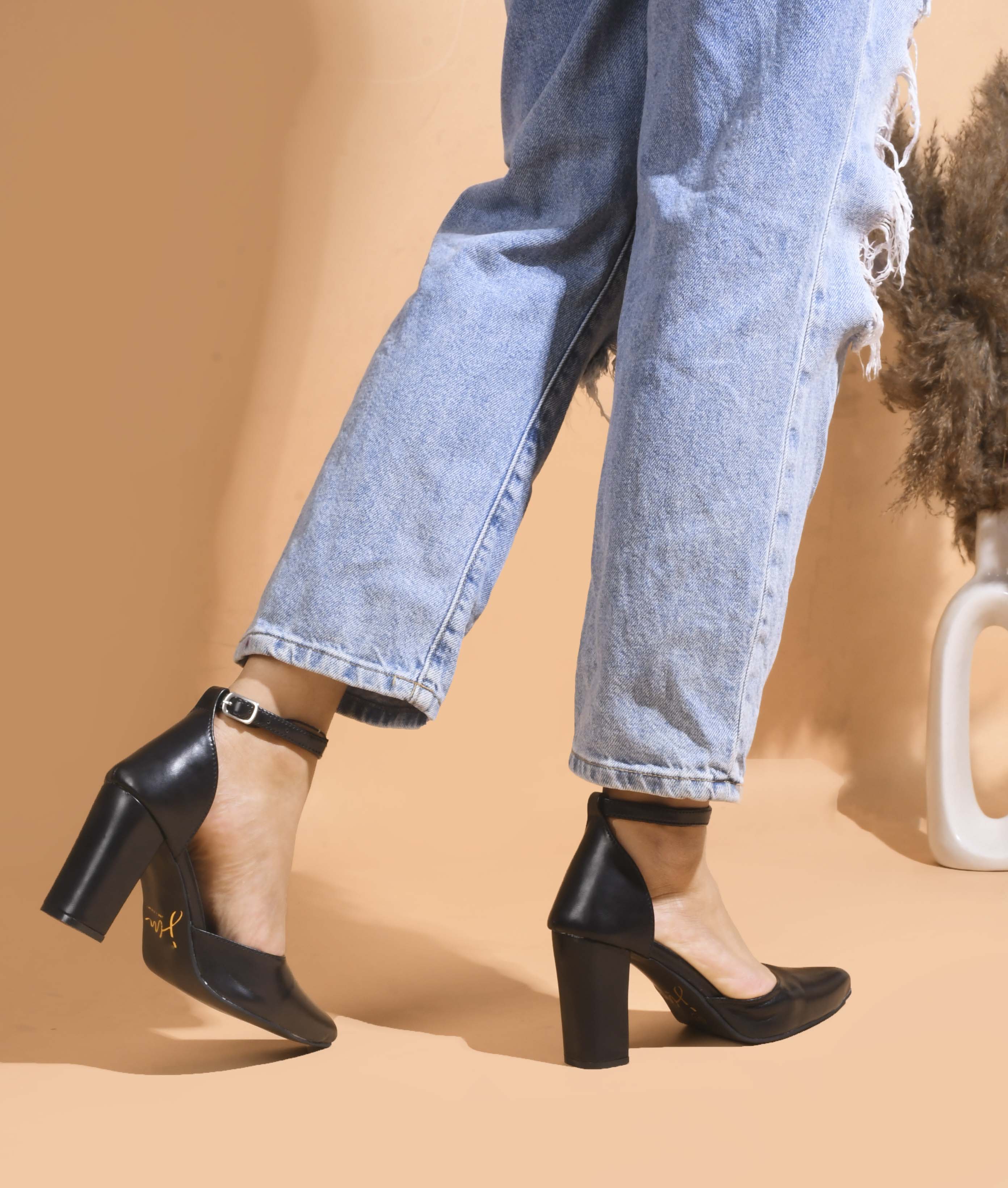 Jm Looks Women's Pointed Toe Block Heel Pumps - Image 2