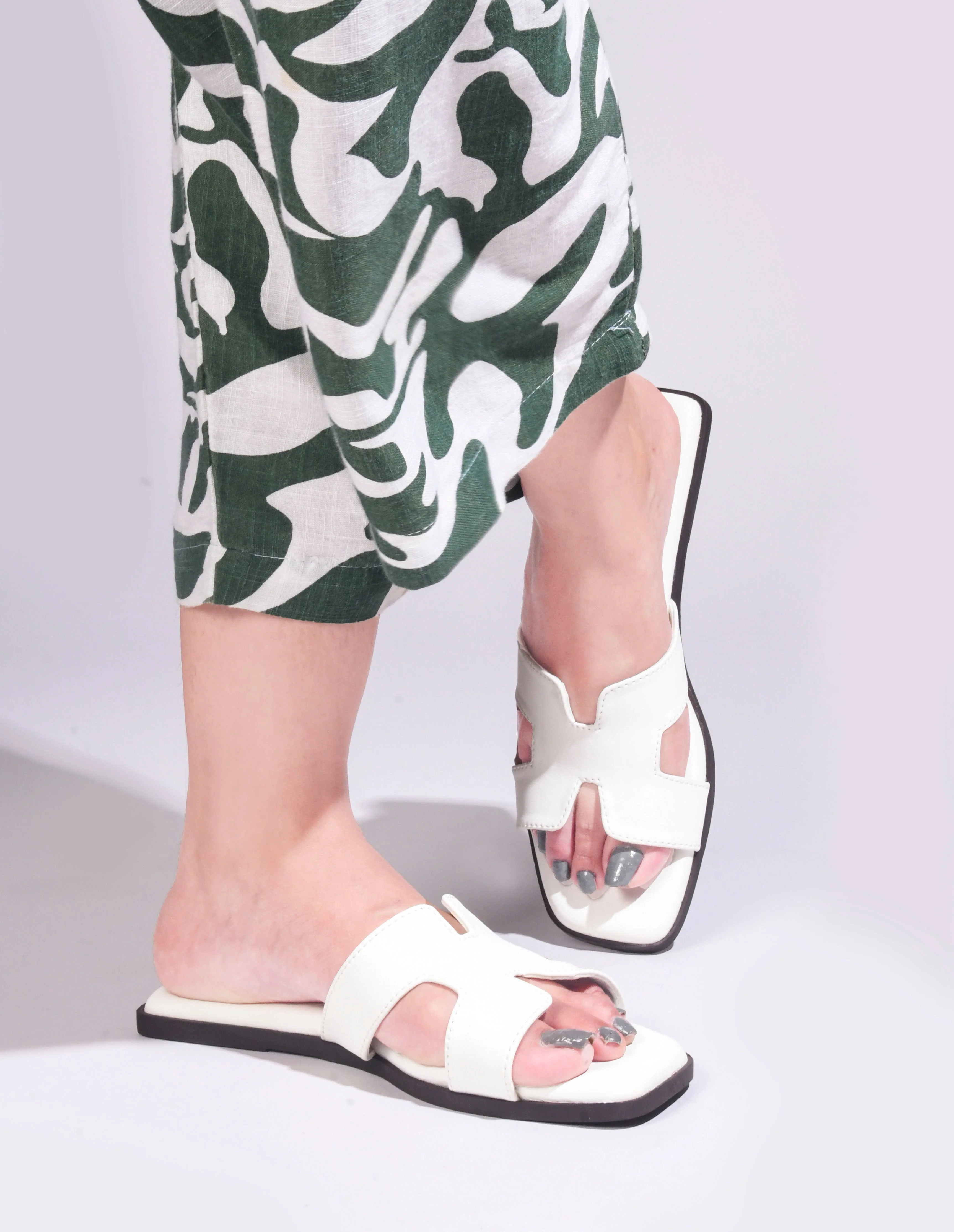 Jm Looks Women's Slip-On Flat Sandals - Image 14
