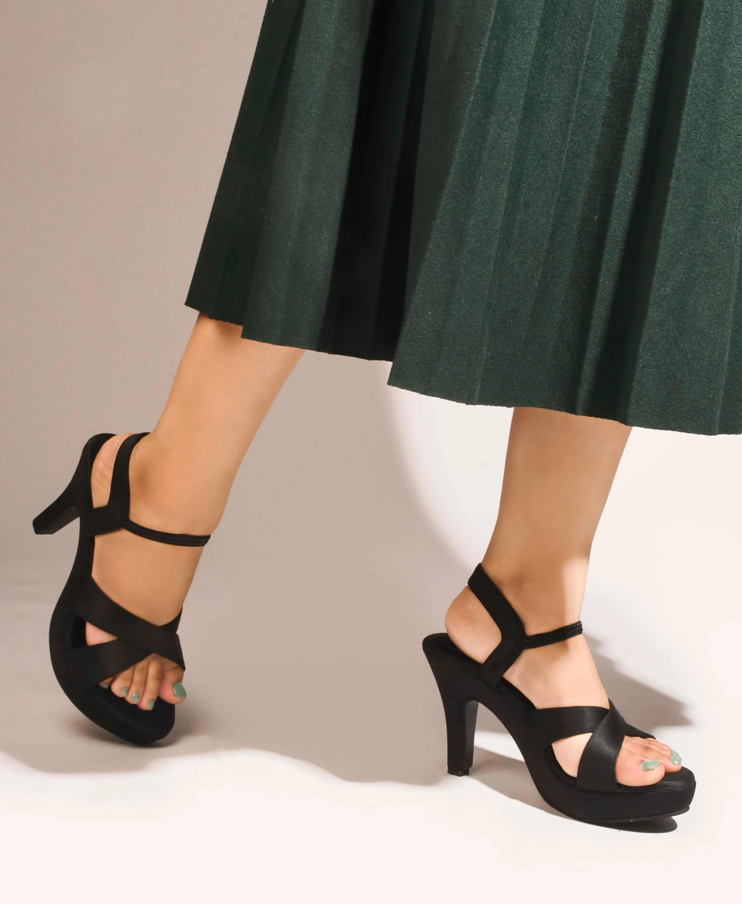 Jm Looks Women's Crisscross Platform Heels - Image 4