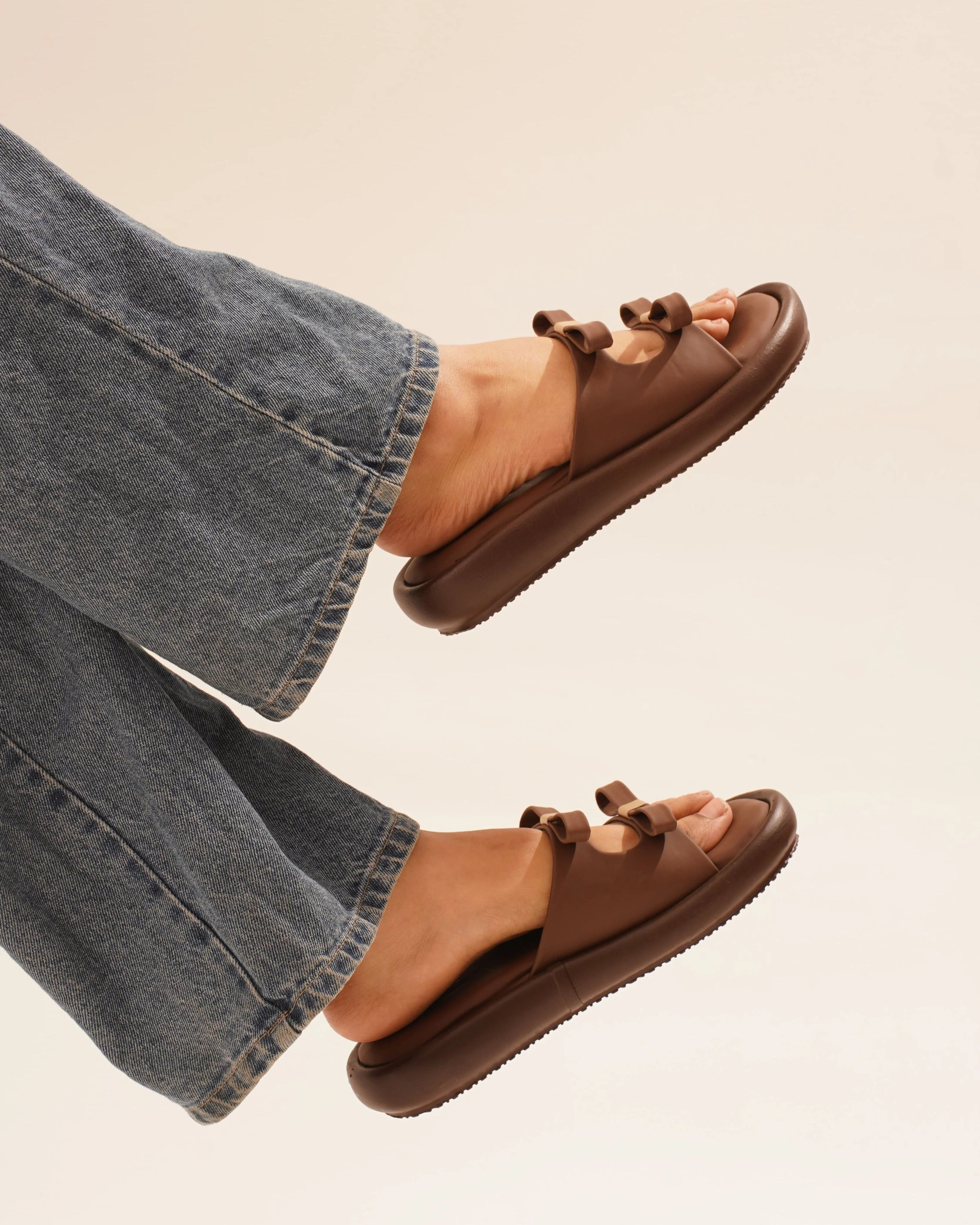 Double strap bow slides - Image 2