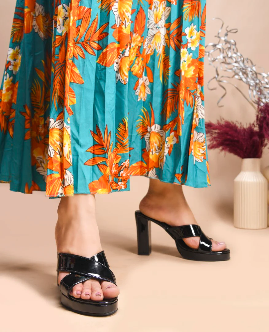 Jm Looks Criss-Cross Strap Block Heels - Image 2