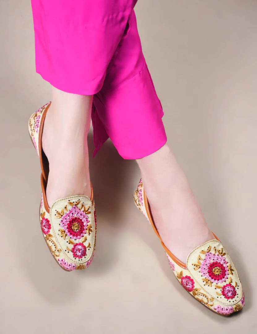 JM Looks Embroidered Floral Jutti Flats - Image 4