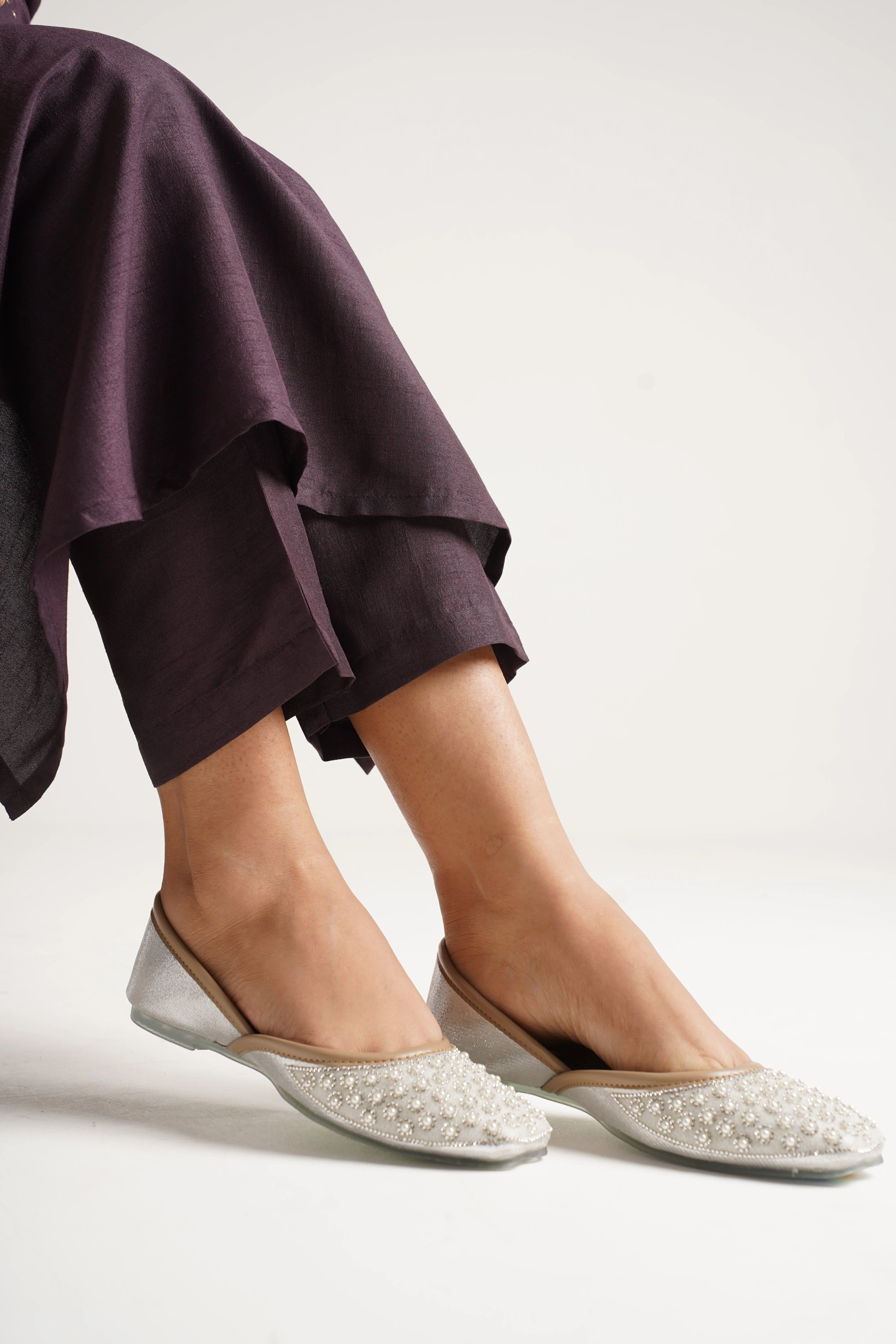 JM Looks Embellished Jutti Flats - Image 11