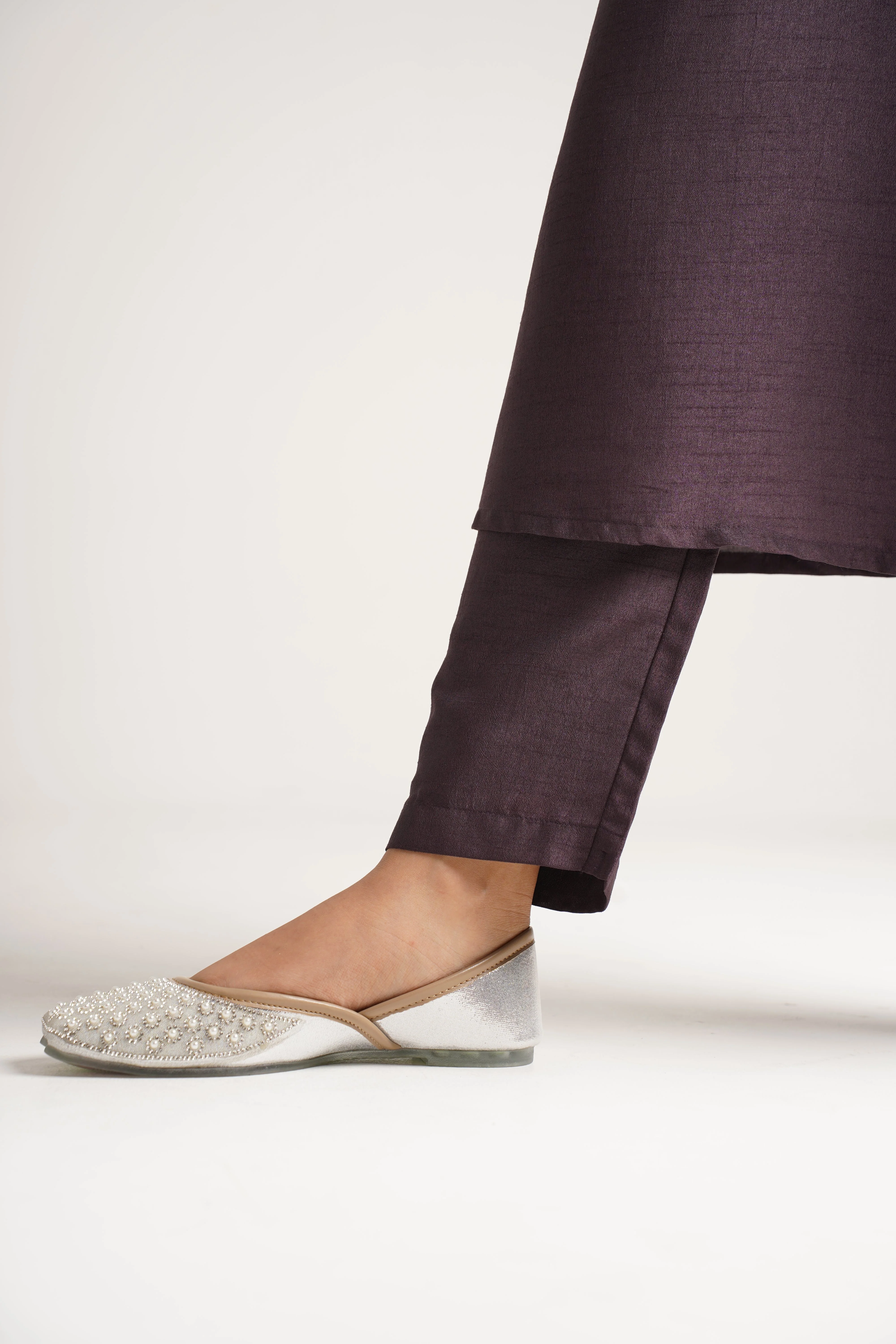 JM Looks Embellished Jutti Flats - Image 12