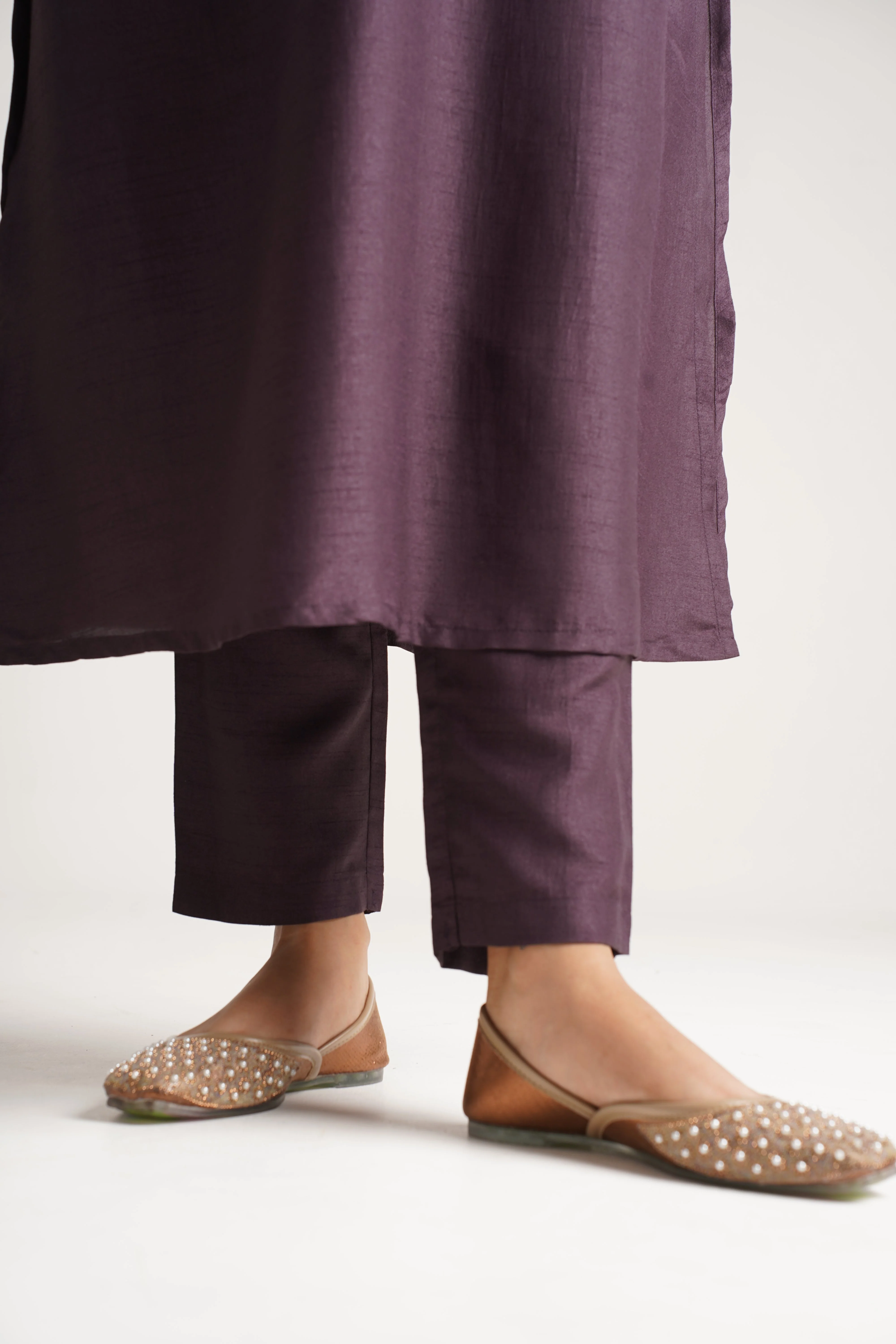 JM Looks Embellished Jutti Flats - Image 3