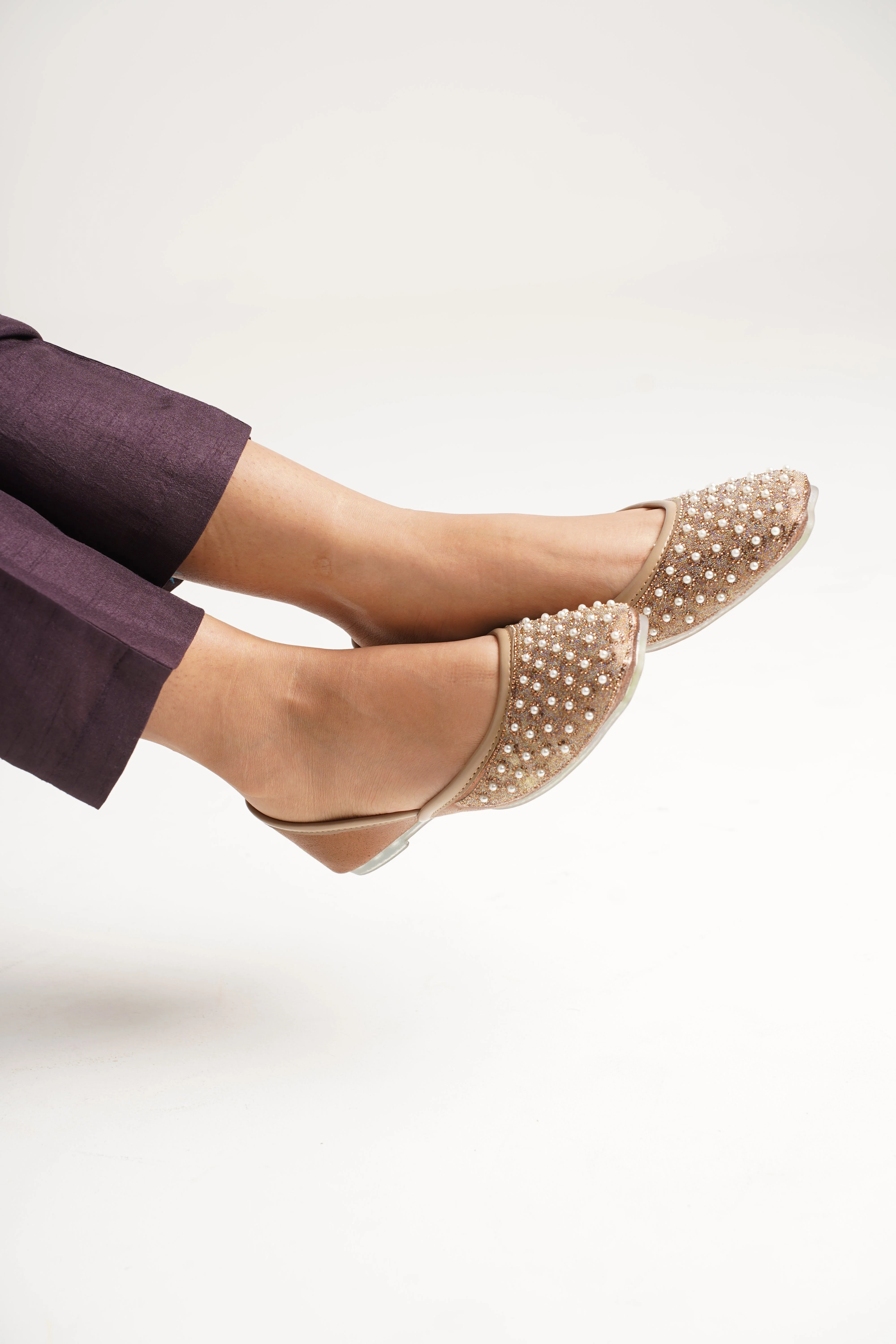 JM Looks Embellished Jutti Flats - Image 4