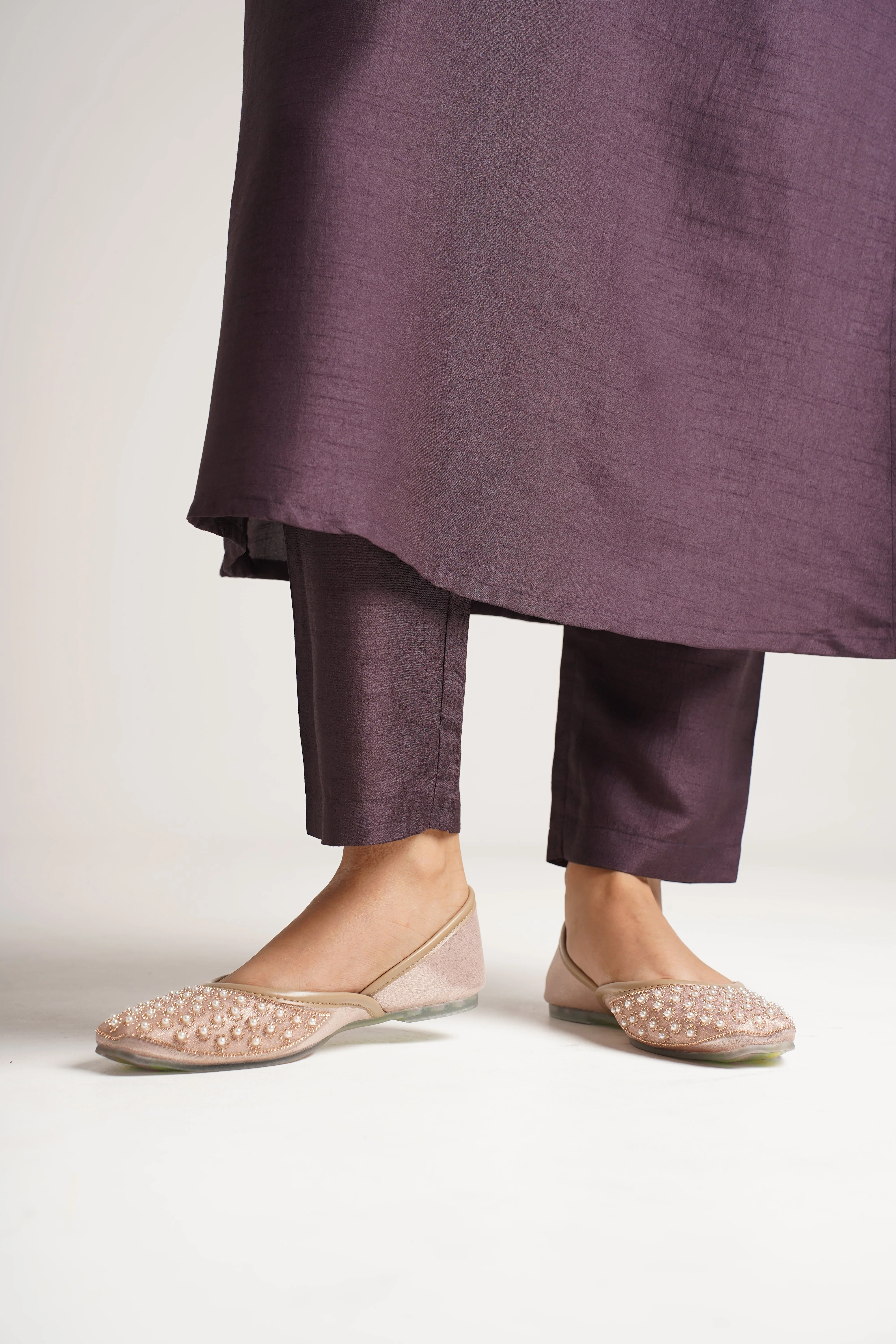 JM Looks Embellished Jutti Flats - Image 5