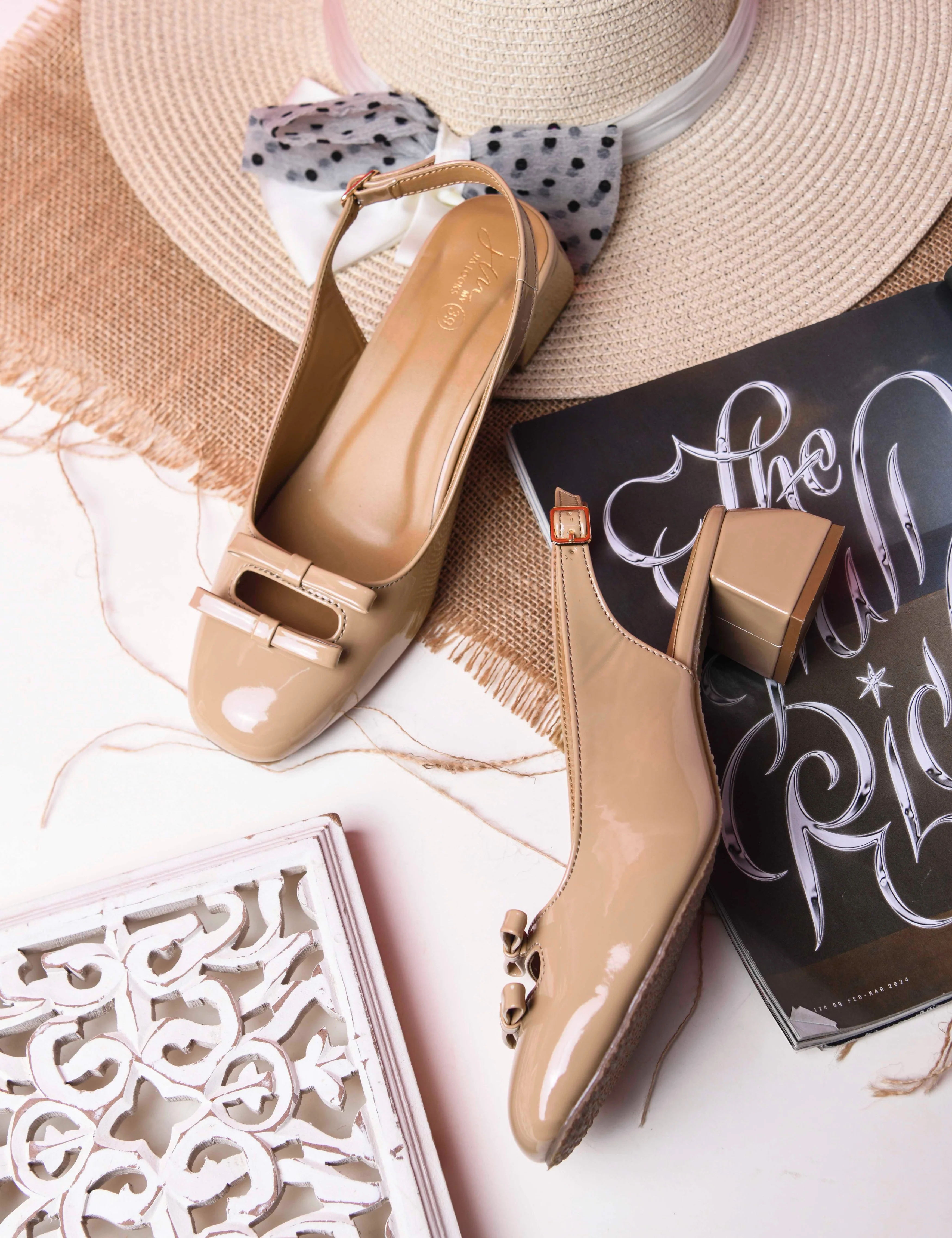 Elegant Slingback Heels with Bow Accent and Comfortable Fit