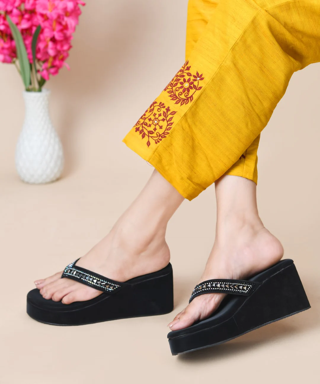 Elegant Studded Platform Flip Flops - Image 3
