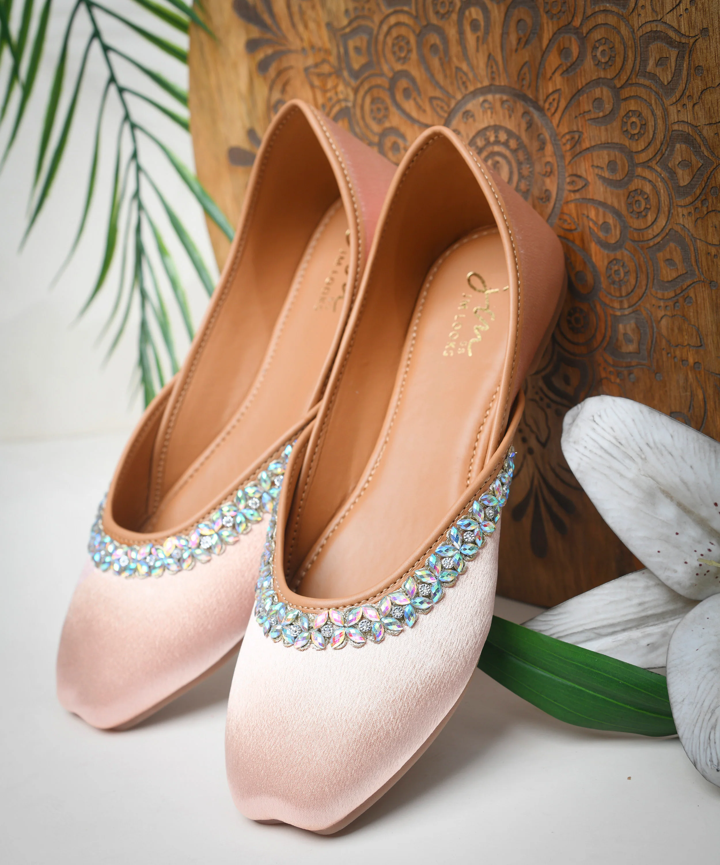 Embellished Crystal Work Ethnic Juttis - Image 3