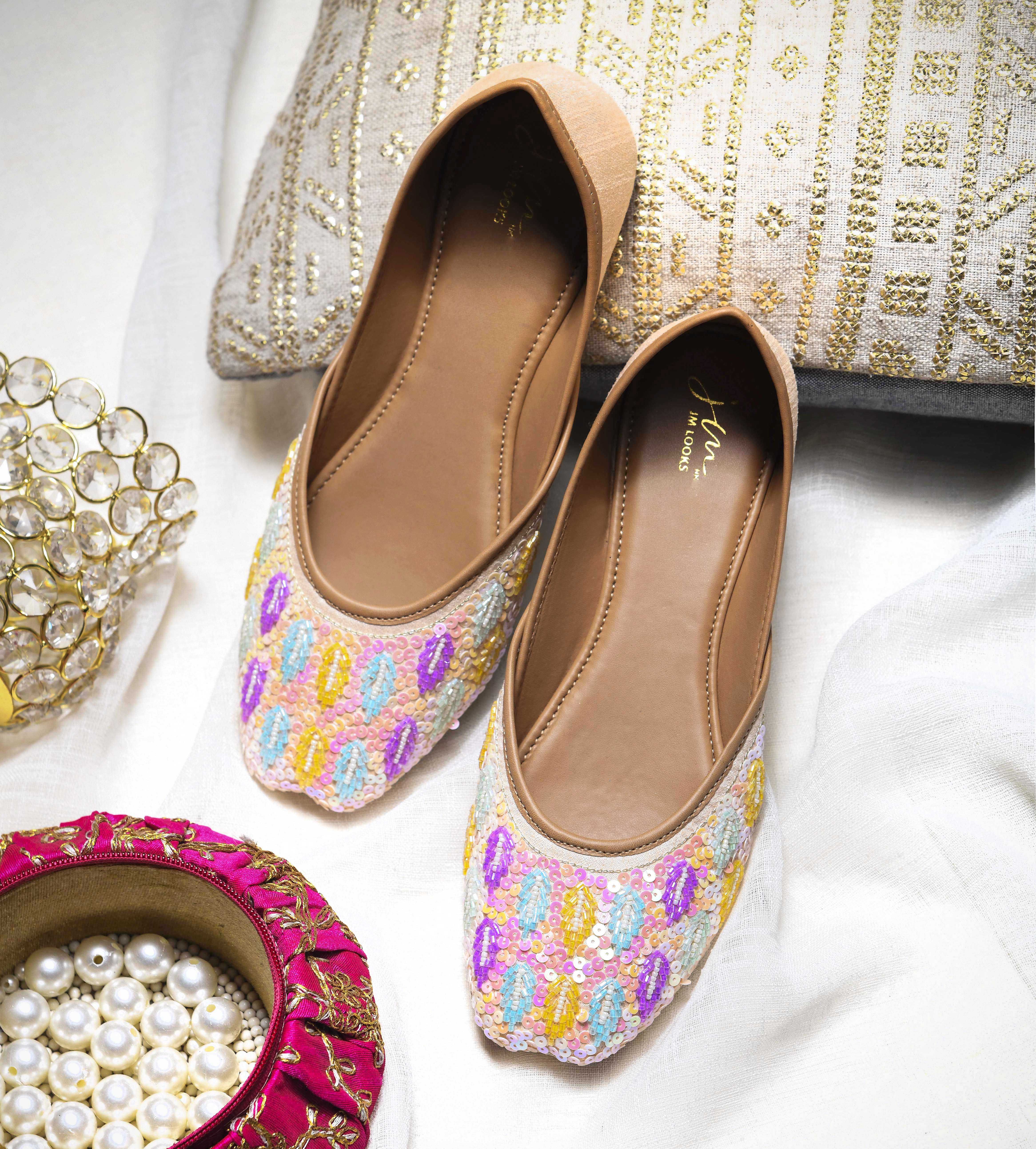 Embellished Traditional Jutti Flats with Cushion - Image 7