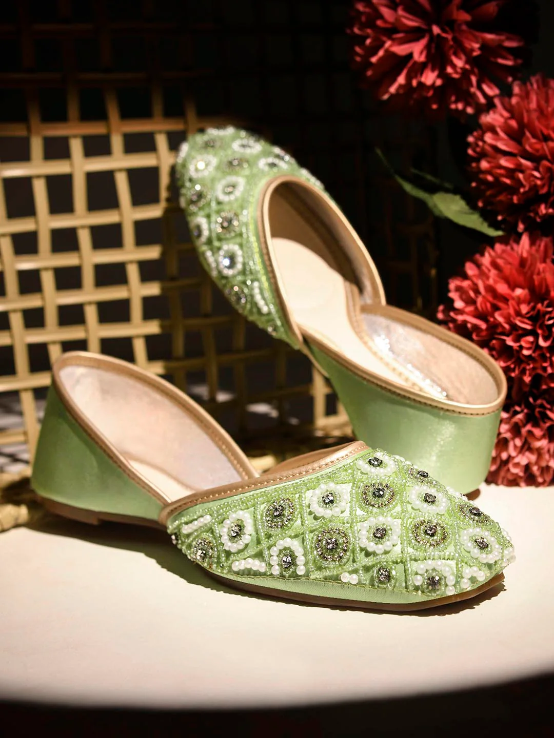 Embroidered Beaded Traditional Juttis - Image 7