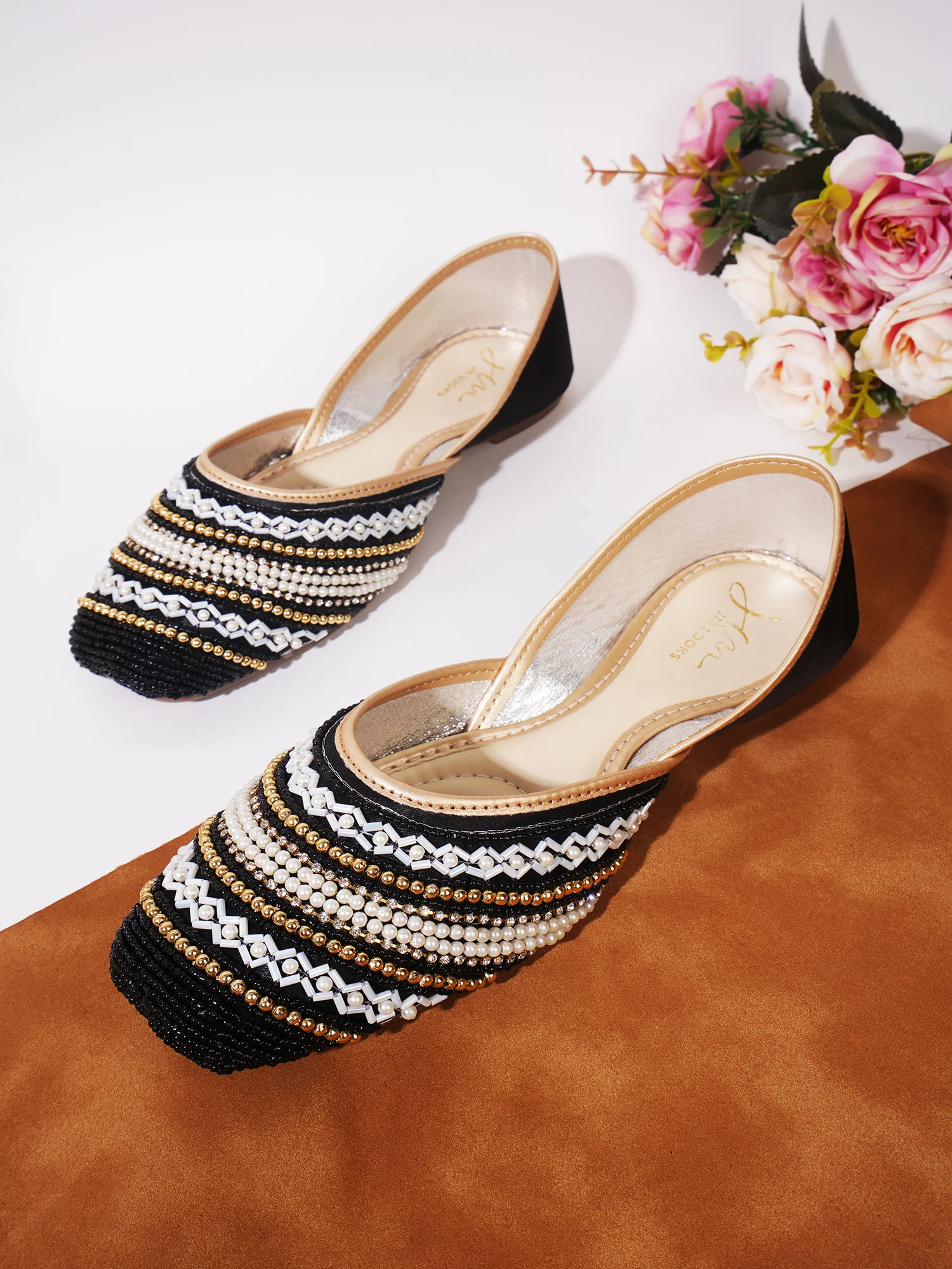Jm Looks Embellished Pearl & Bead Juttis - Image 3