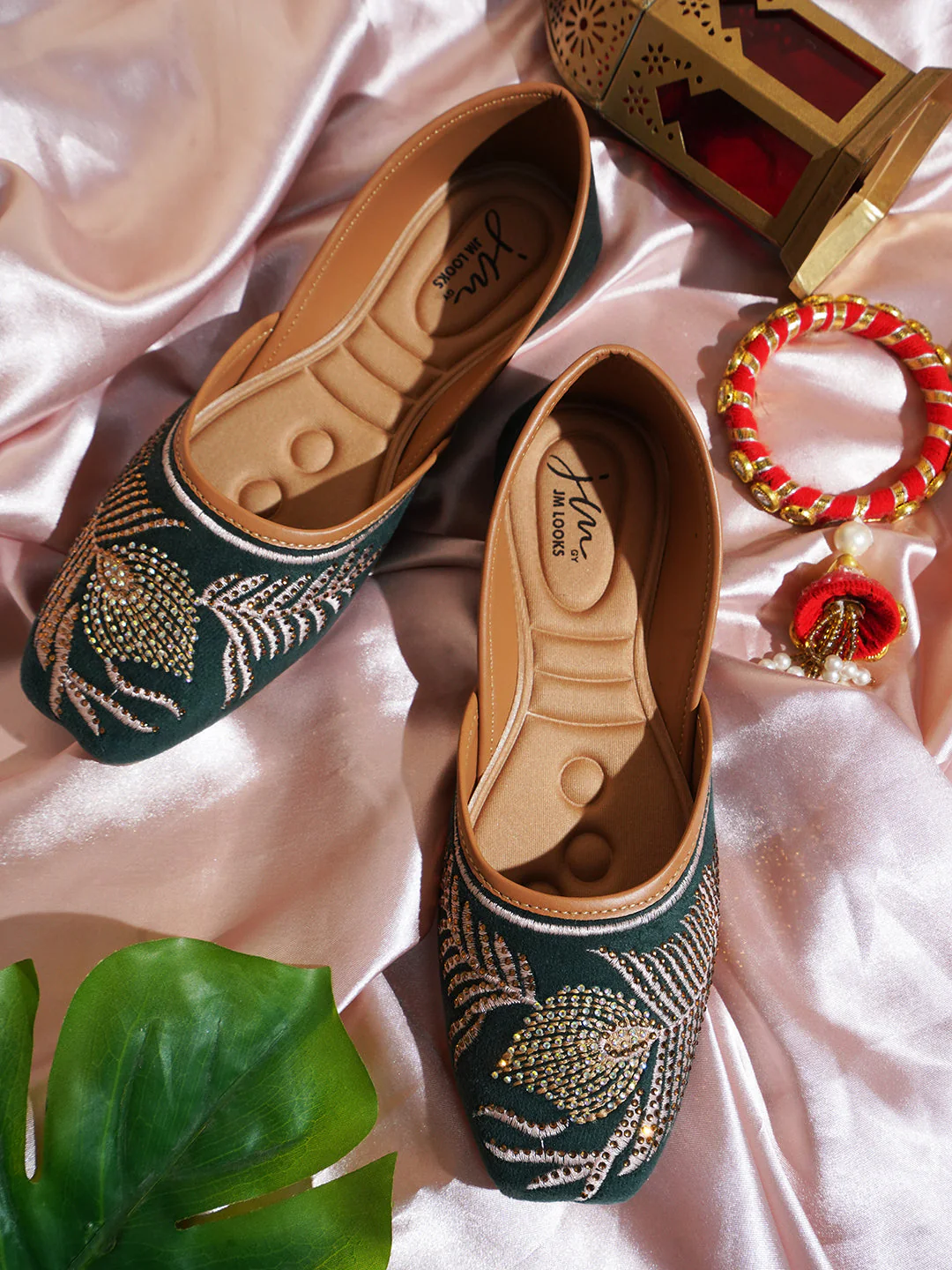 Ethnic Wedding Jutti - Image 13