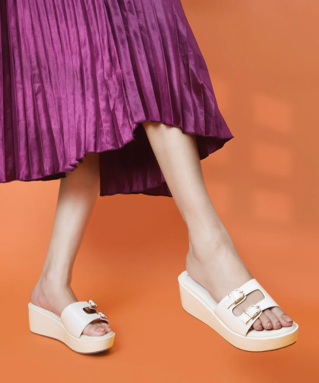 Flat Slides with Adjustable Buckle Design - Image 15