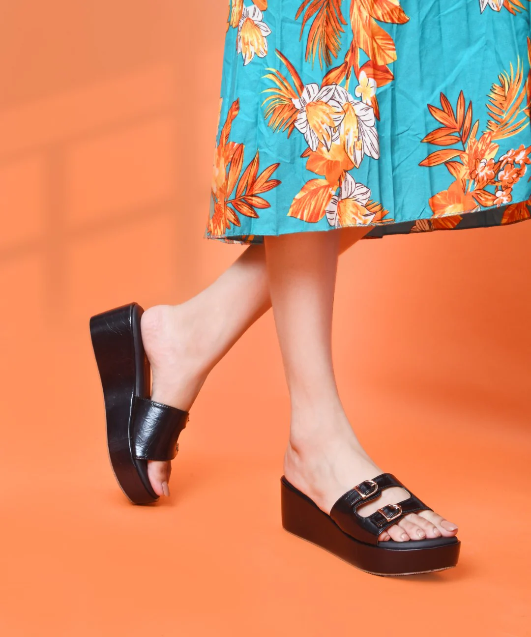 Flat Slides with Adjustable Buckle Design - Image 8