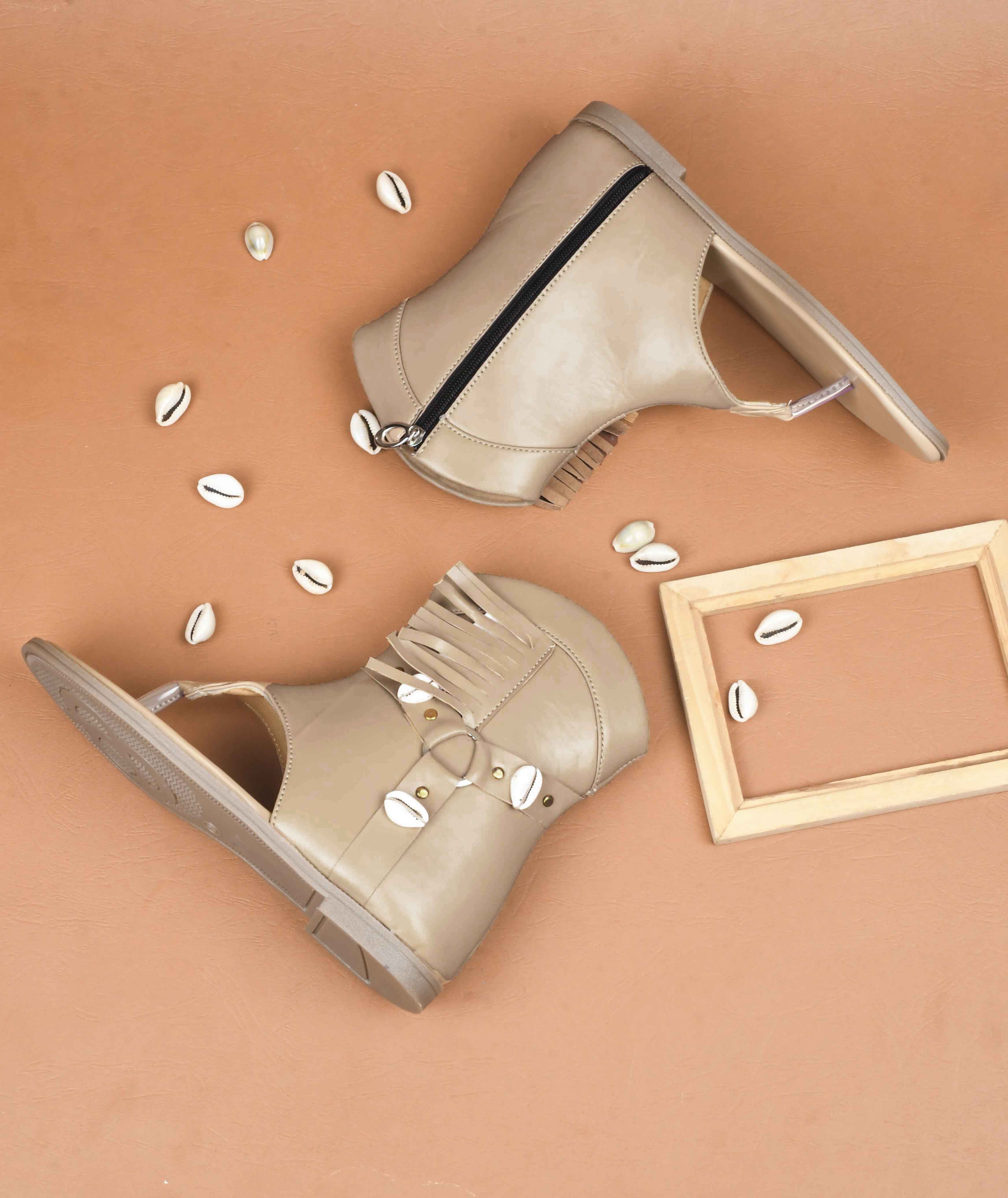 Jm Looks Shell & Fringe Gladiator Sandals - Image 3